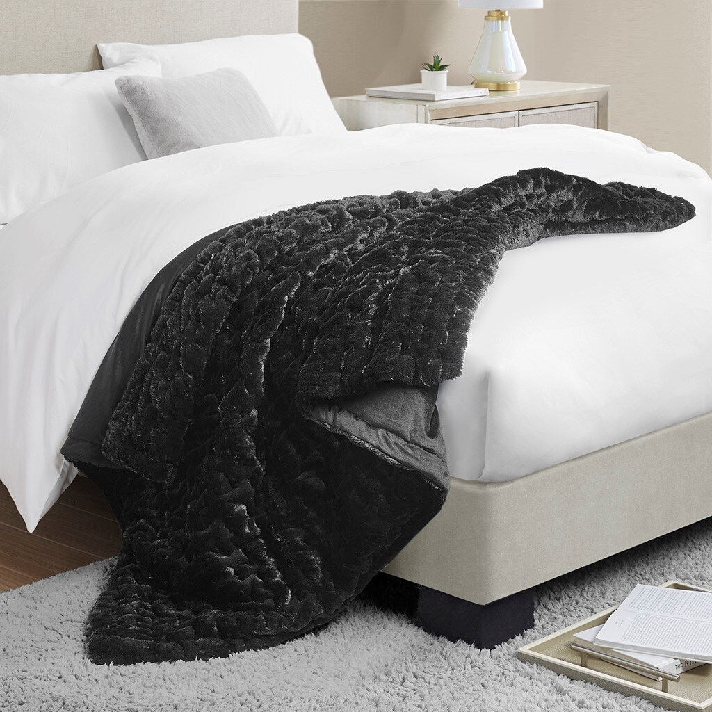 Gracie Mills 1287-05PM Blankets-And-Throws - View #3