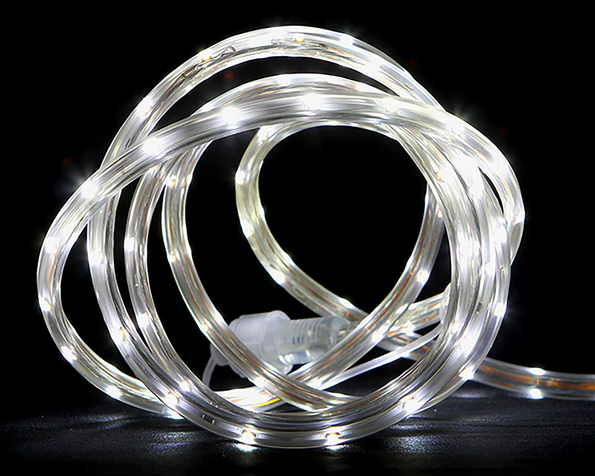 Northlight 31342279 Indoor/Outdoor 10.0-ft LED Cool White Tape Light