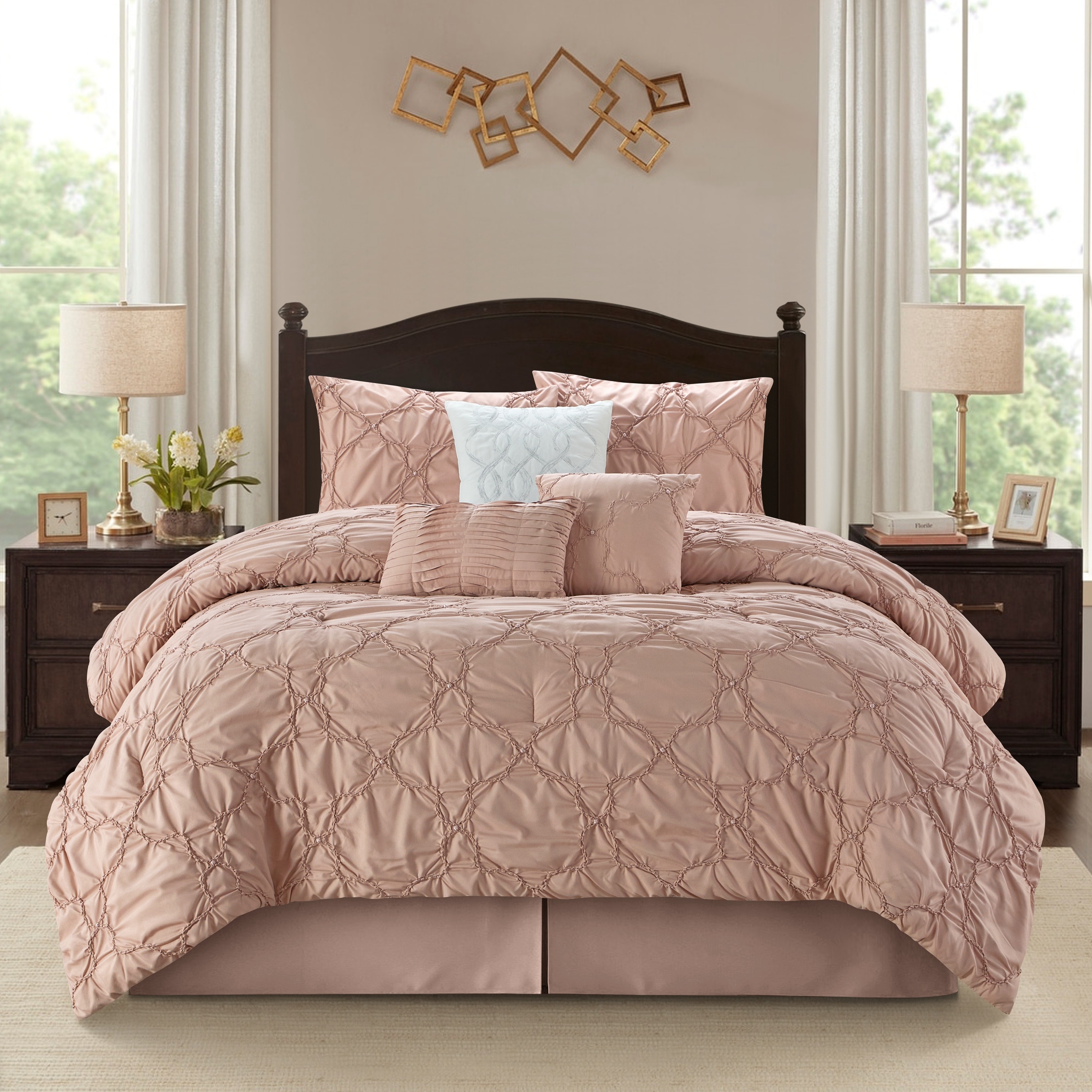 Nanshing MARISCOS7-CK-BLSH 7 -Piece Blush California king Comforter Set