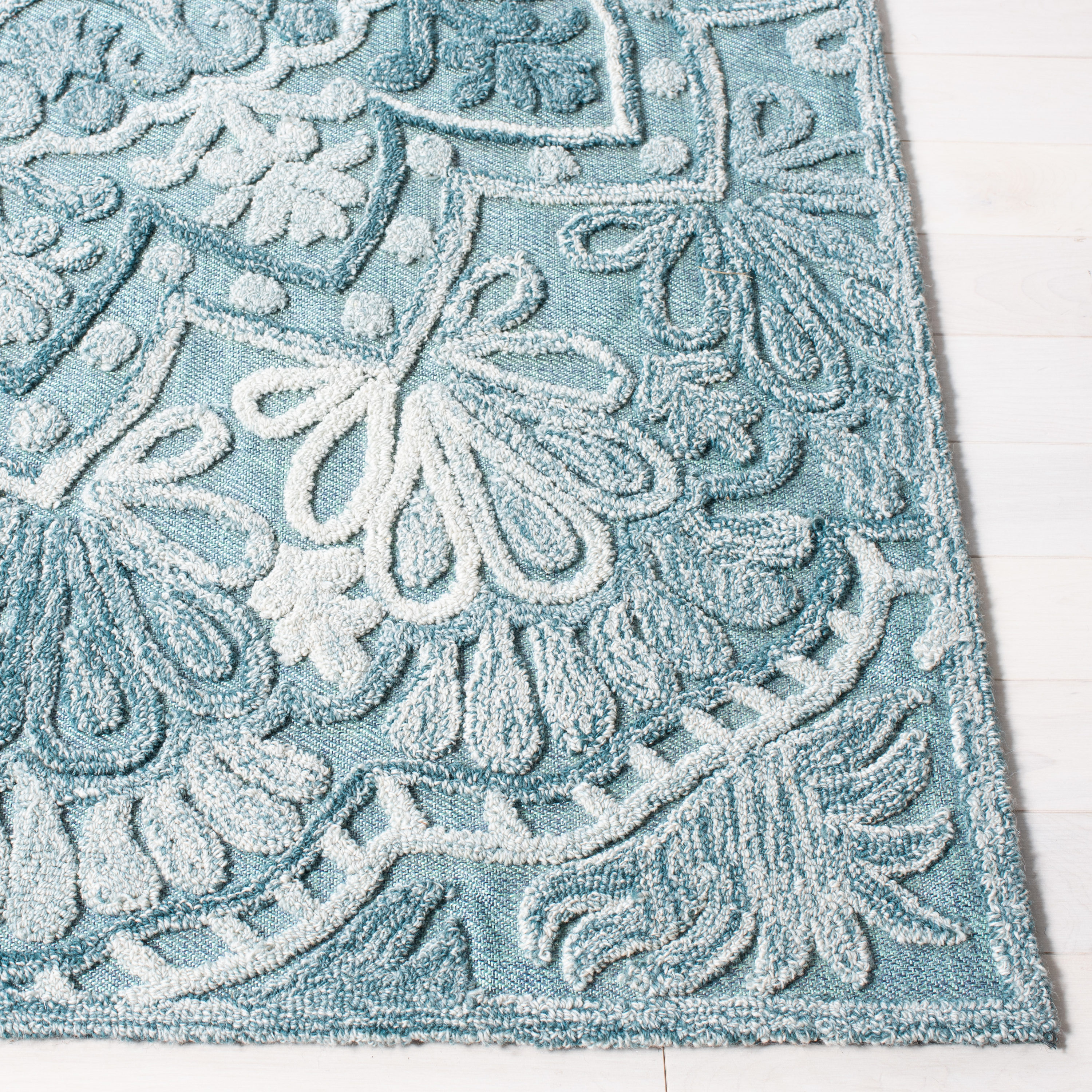 Safavieh TRC601K-5 rugs - View #3