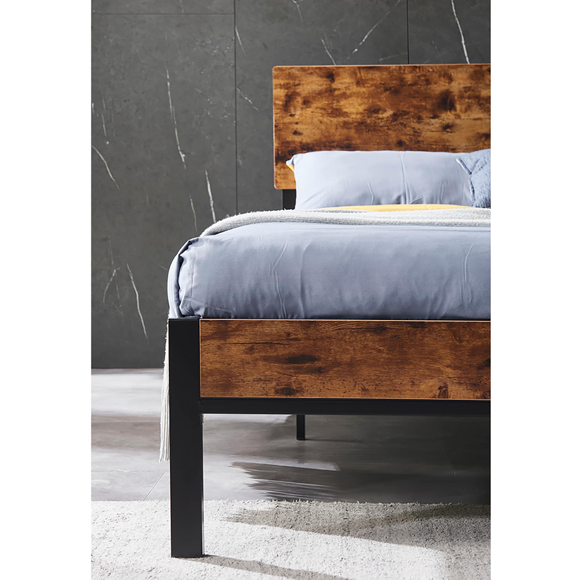 Clihome Queen Size Metal Bed Black Queen Metal Bed Frame In The Beds ...