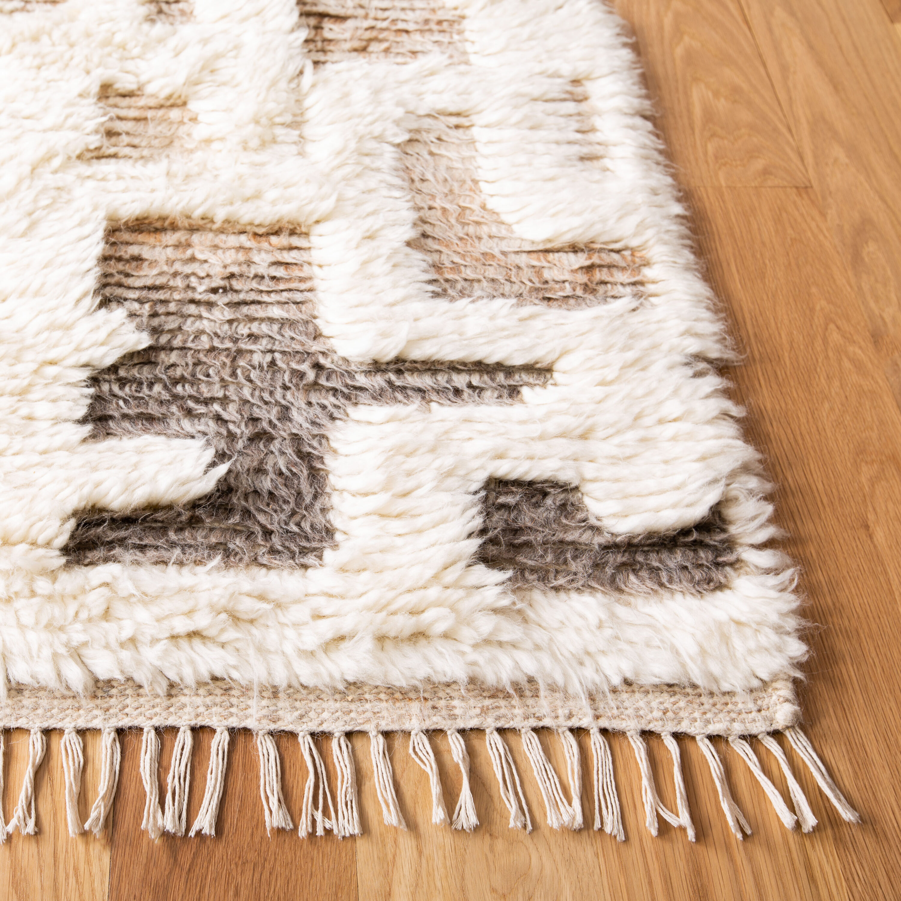 Safavieh MAN458F-5 rugs - View #5