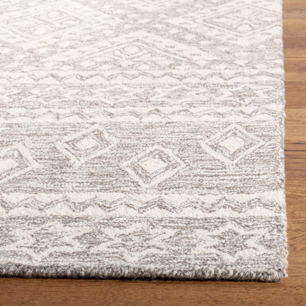 Safavieh MLP501F-5SQ rugs - View #3