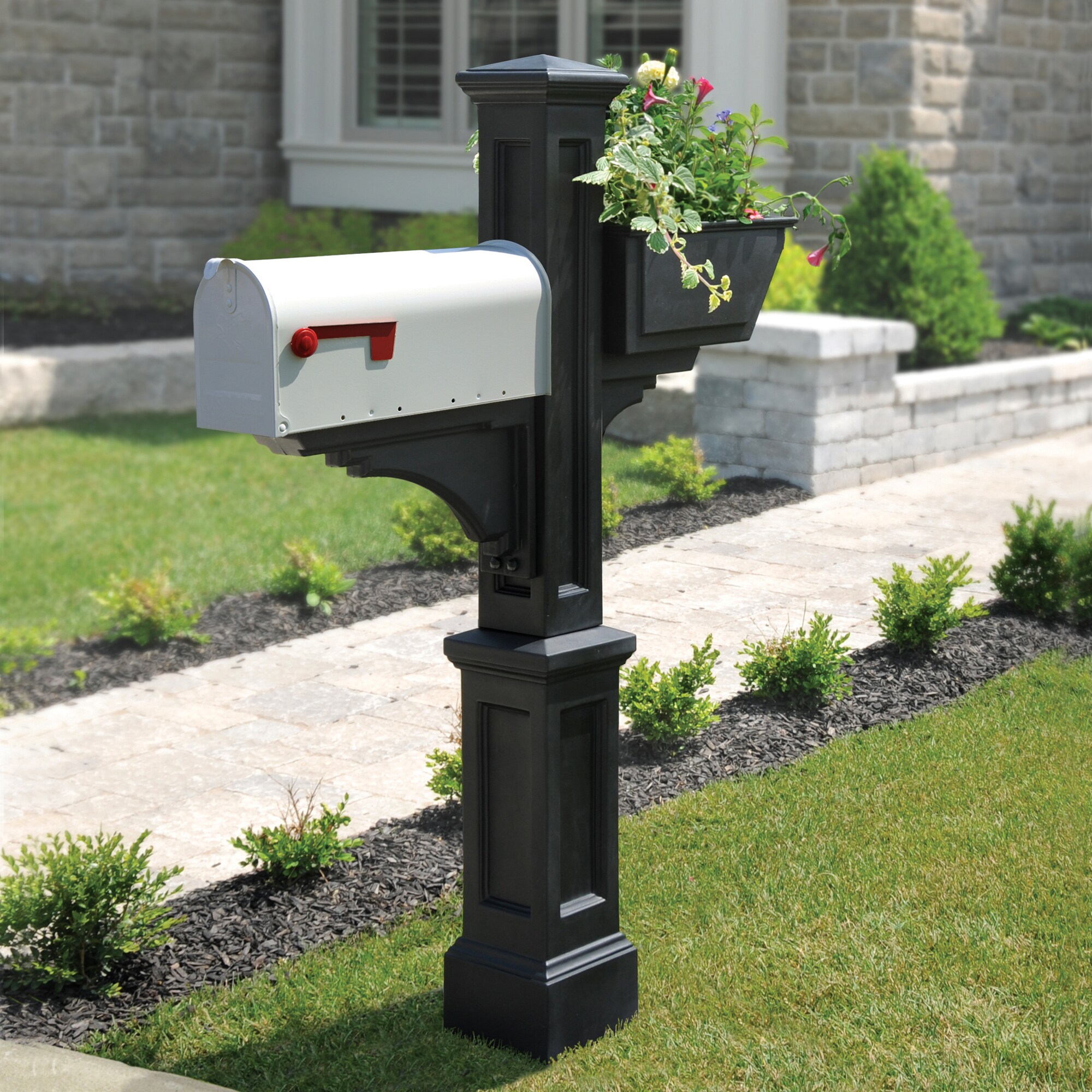 Mayne 5900-B Mailbox-Posts - View #11