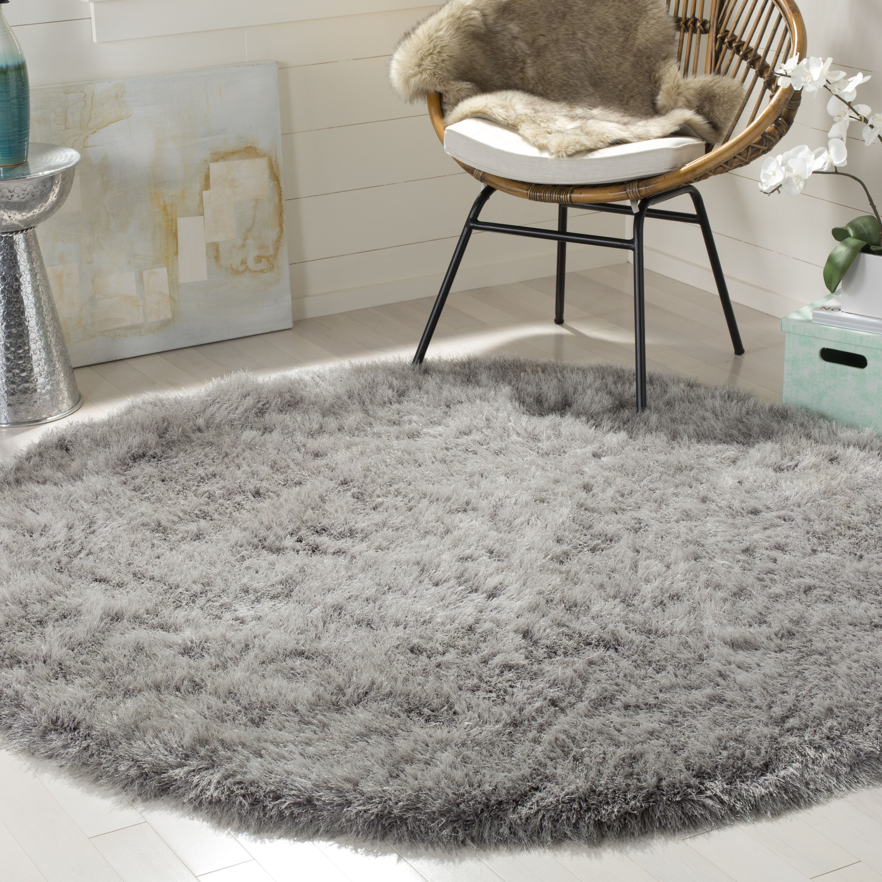 Safavieh Venice Shag X Silver Round Indoor Solid Area Rug in the Rugs  department at