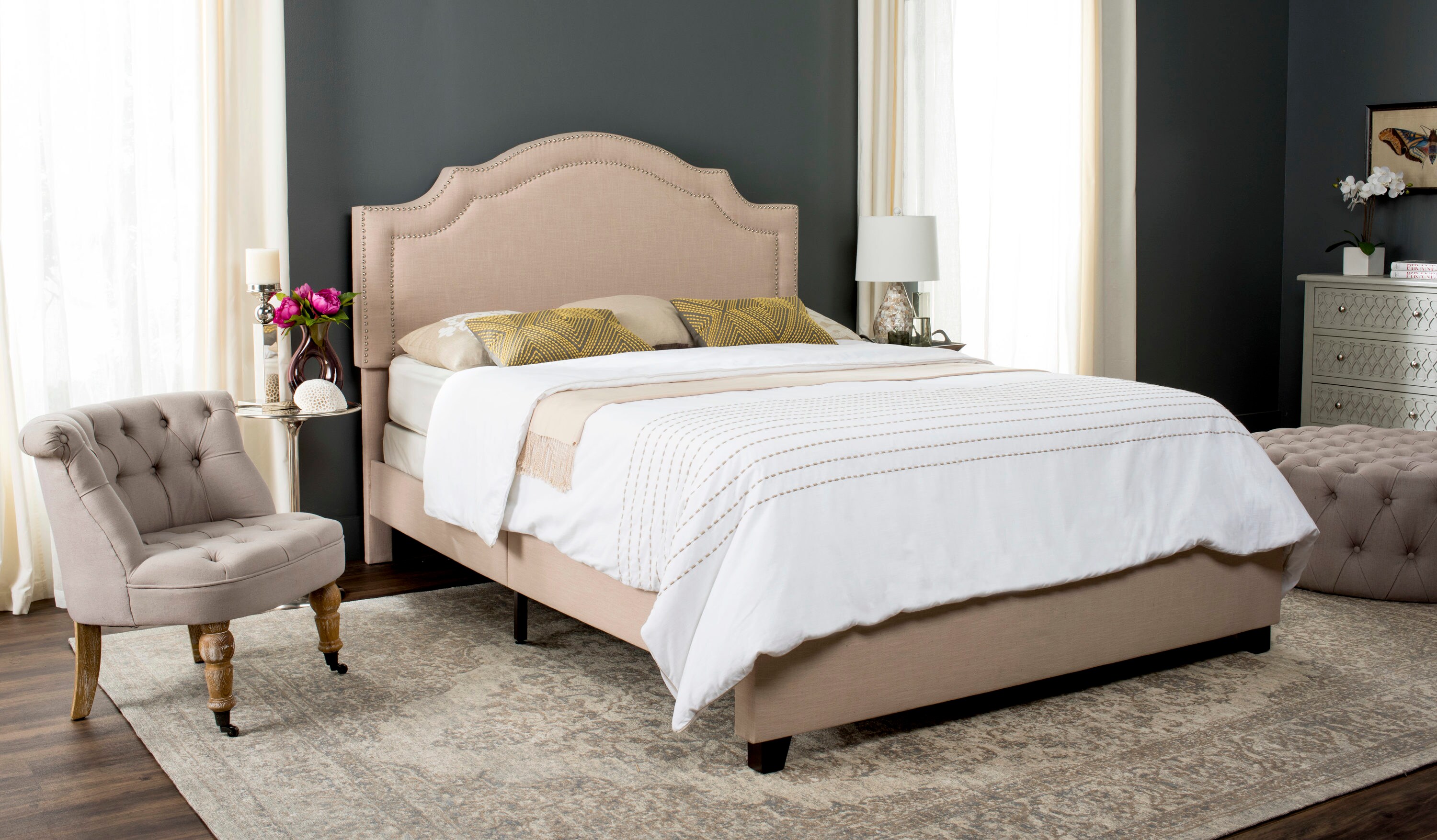 Safavieh FOX6211B-Q beds - View #4