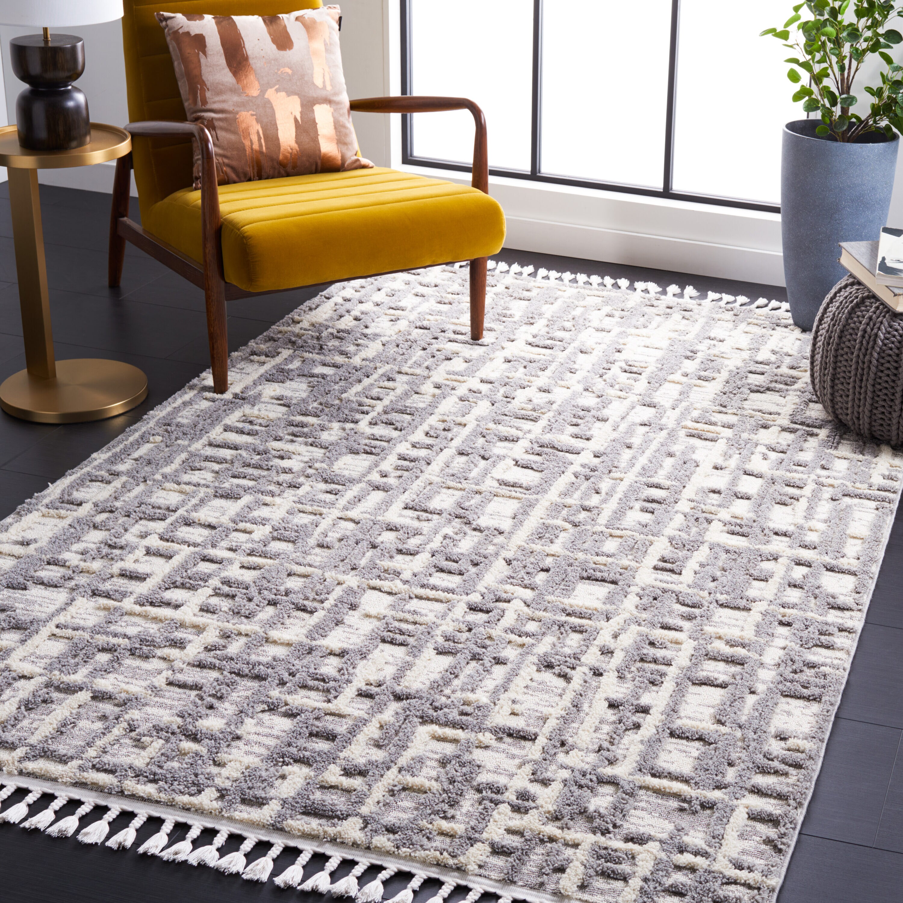 Safavieh MRK544A-3 Marrakesh 3 x 5 (ft) Loomed Polyester Ivory/Dark Gray Rectangular Indoor Abstract Bohemian/Eclectic Runner rug