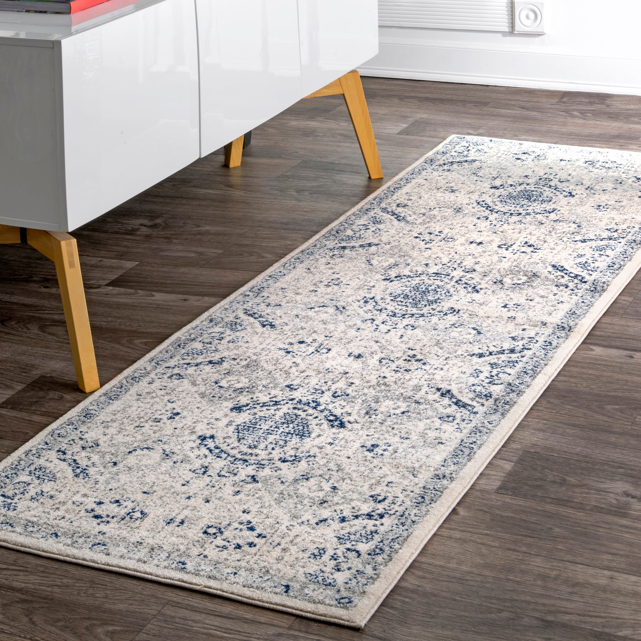 nuLOOM RZBD30C-26010 Minta 2 x 10 (ft) Loomed Polypropylene Blue Rectangular Indoor Geometric Runner rug