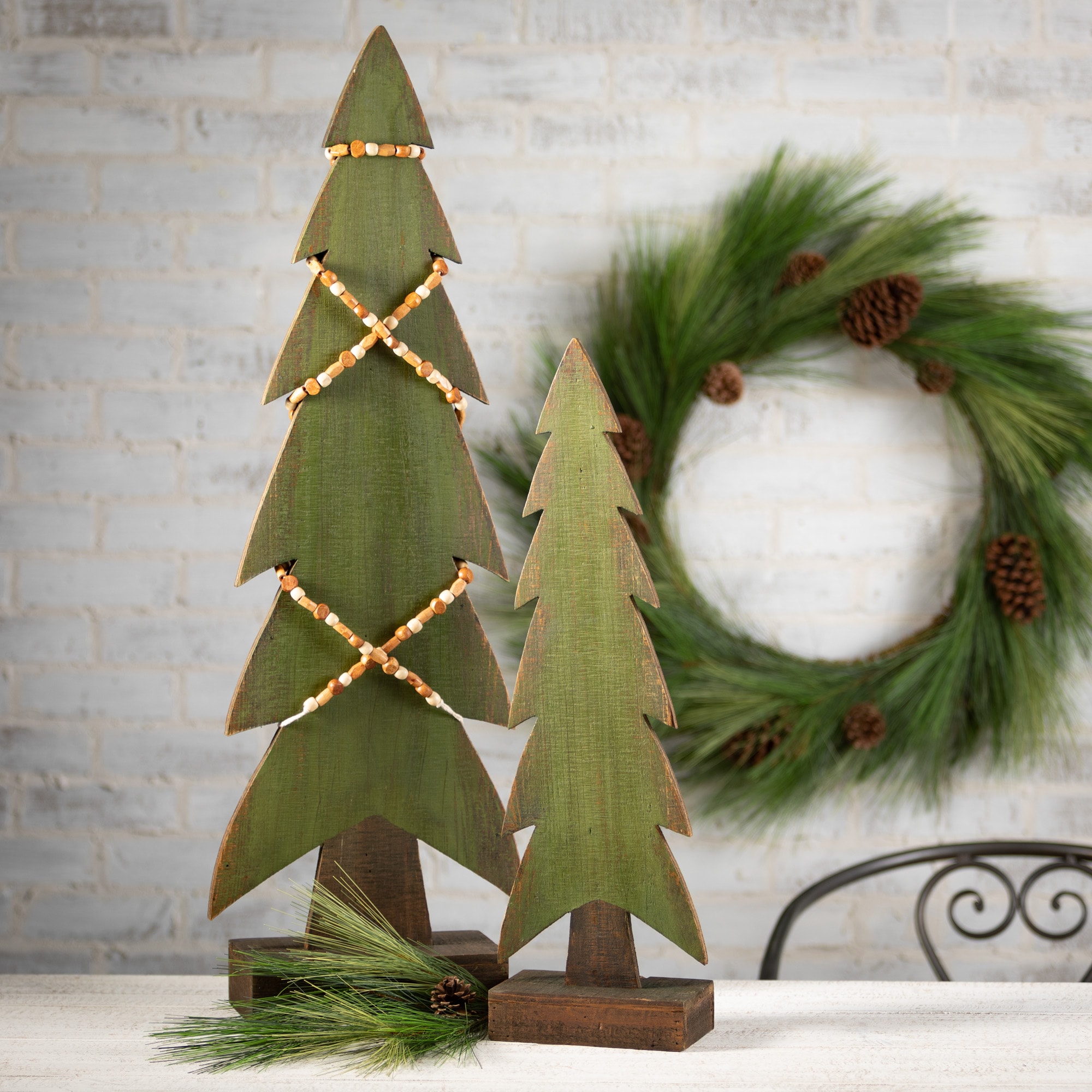 Sullivans GD1432 Artificial-Christmas-Garland - View #4
