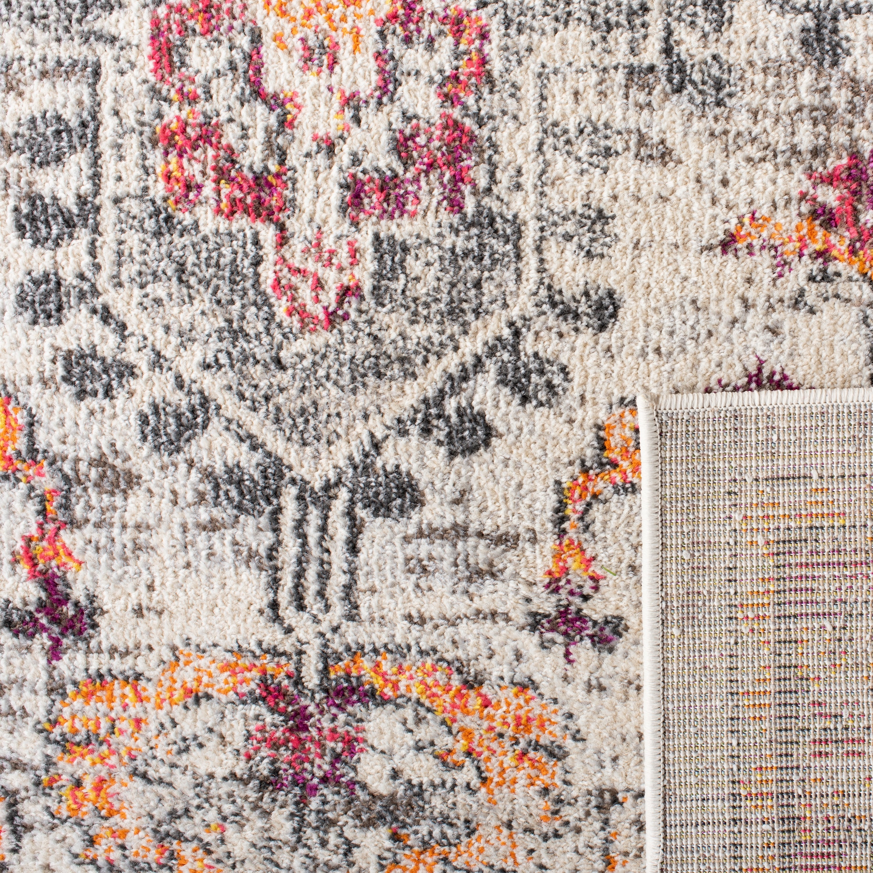 Safavieh MAD473E-3SQ rugs - View #7