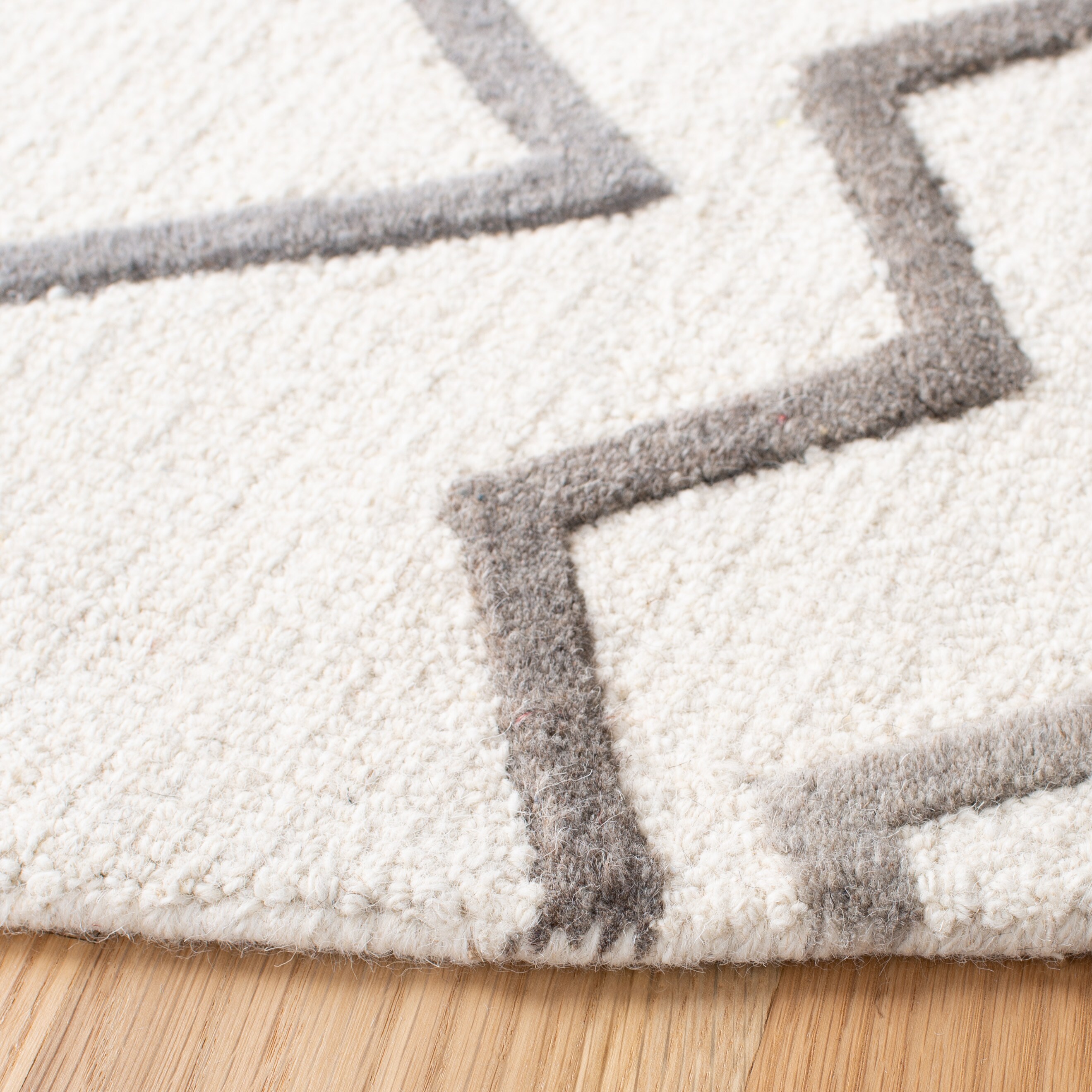 Safavieh GLM634A-4 rugs - View #2