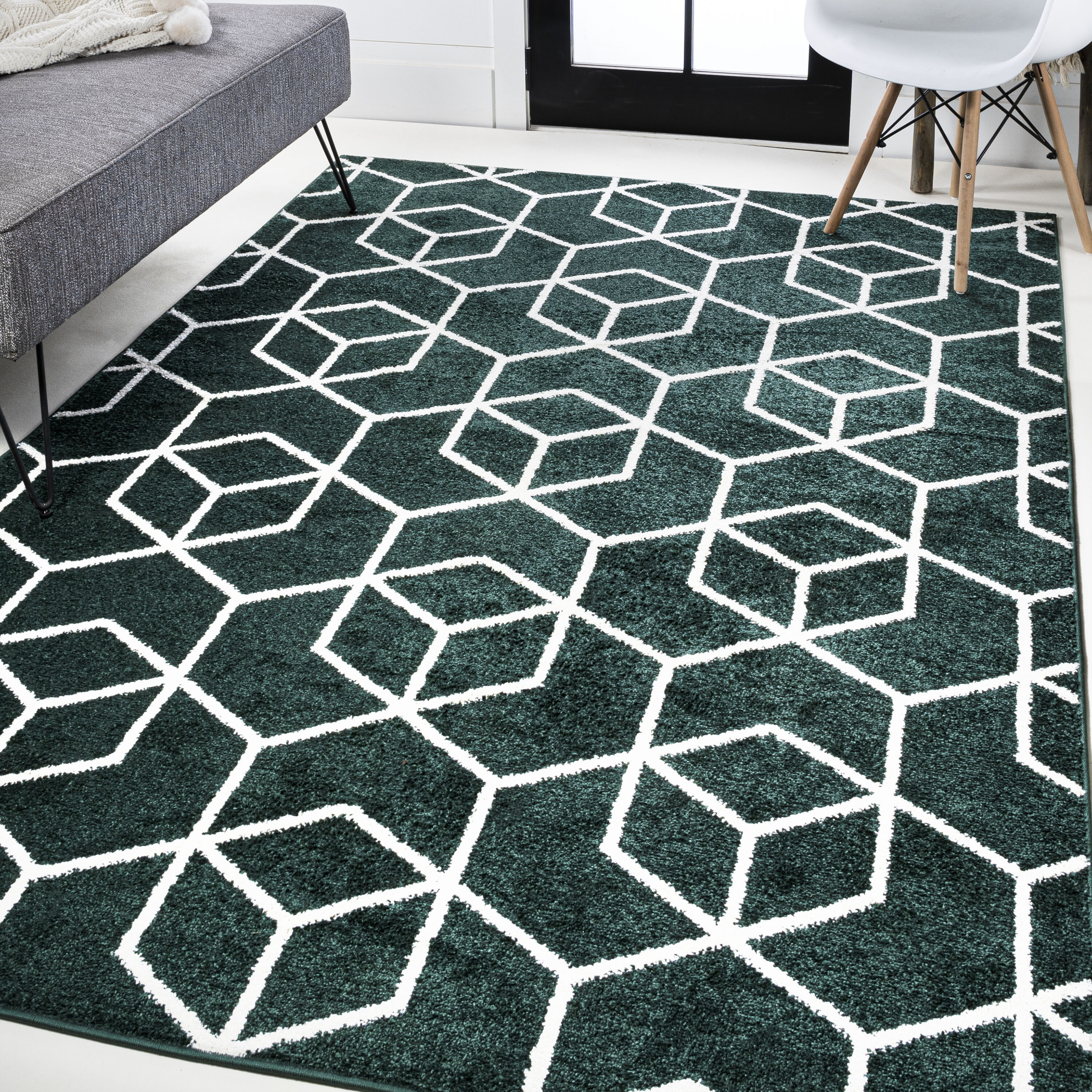 JONATHAN  Y SEU101D-4 SUPERSOFT Tumbling Blocks 4 x 6 (ft) Loomed Polypropylene Green/White Rectangular Indoor Solid Mid-Century Modern Area rug