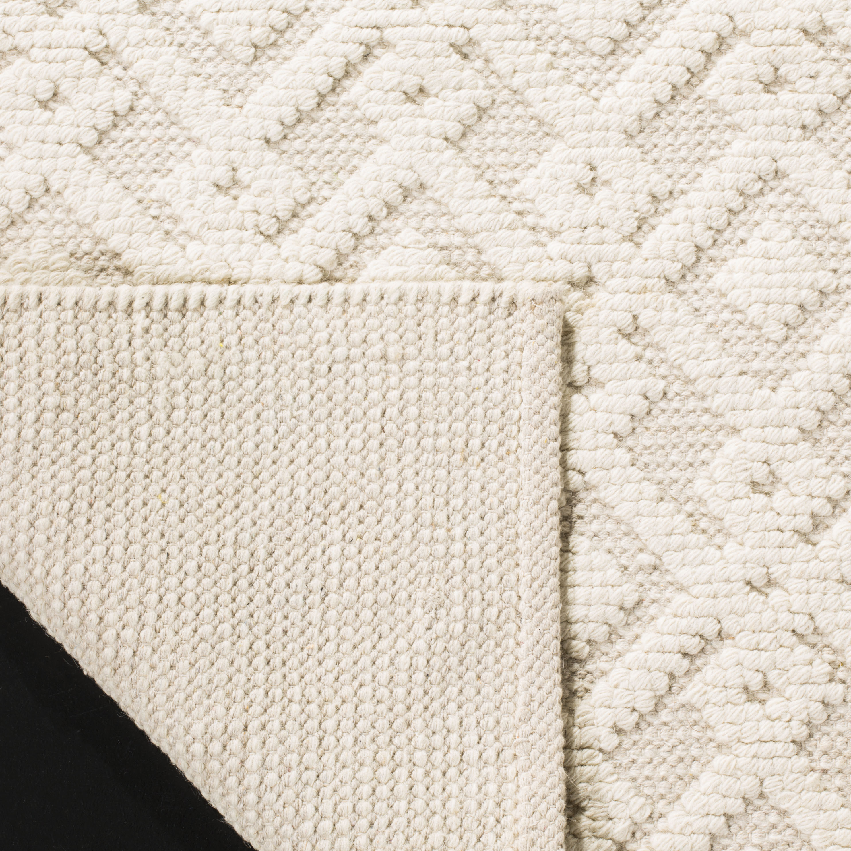 Elegant Ivory Geometric Wool-Cotton Blend Area Rug 9' x 12'
