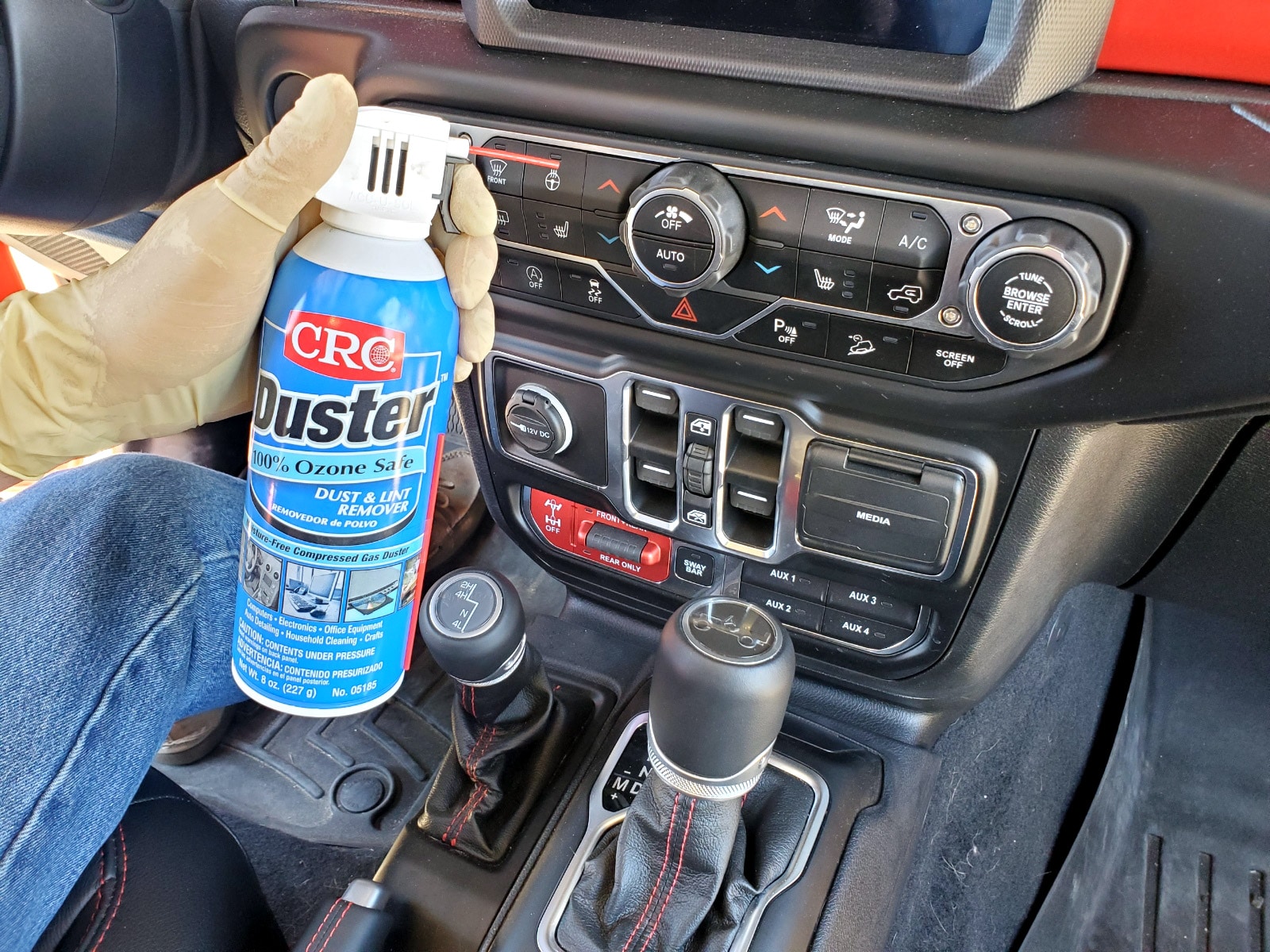 CRC Duster Moisture-Free Dust & Lint Remover - 8 oz, Powerful Blast, Safe  for Sensitive Components