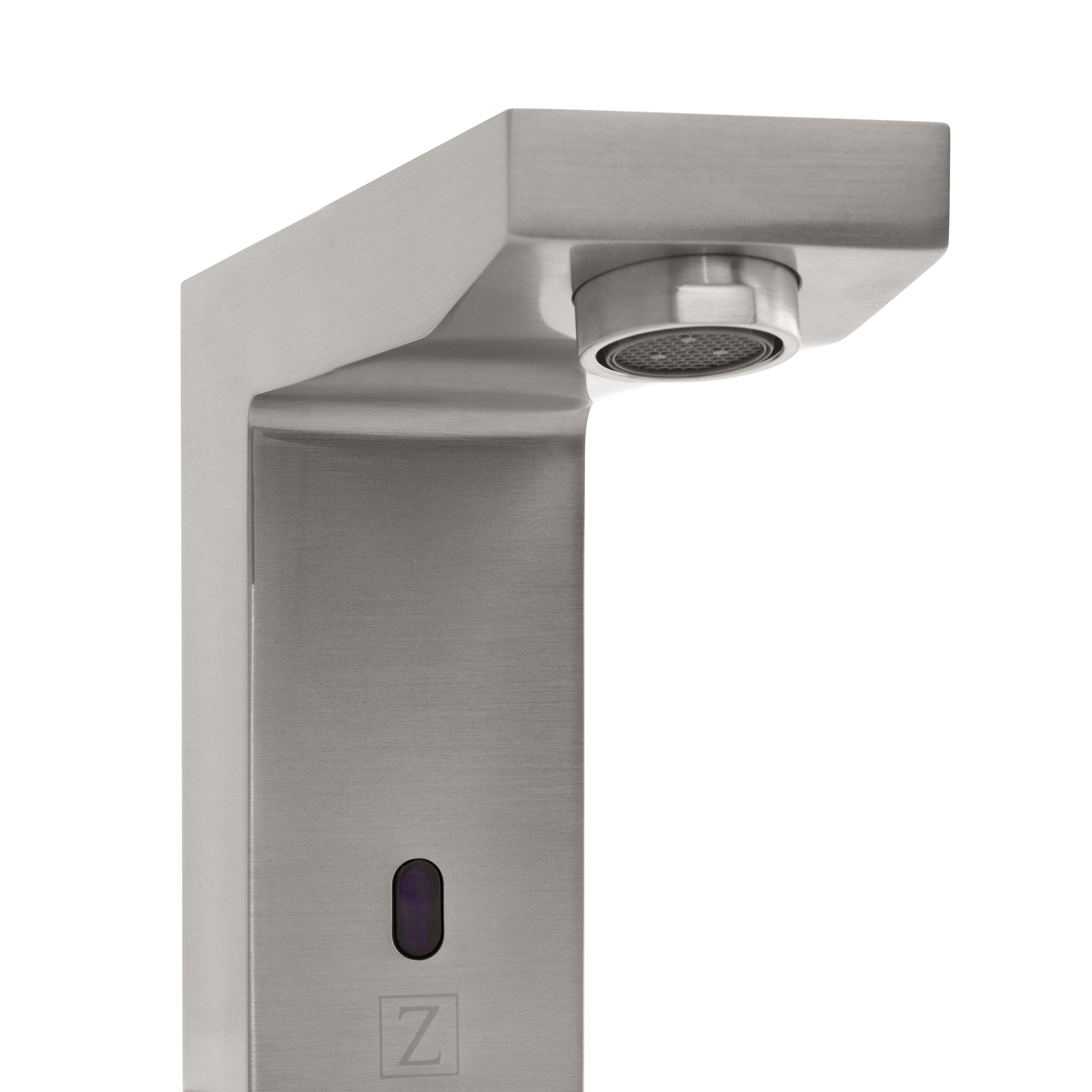 ZLINE KITCHEN & BATH BLS-BFS-BN Brushed NIckel Touchless Deck-mount Roman Low-arc Bathtub Faucet ( Valve Included )