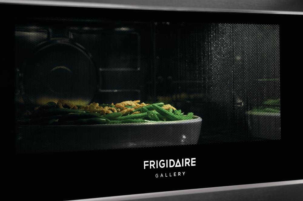 Frigidaire FGMO3067UD m050359 - View #6