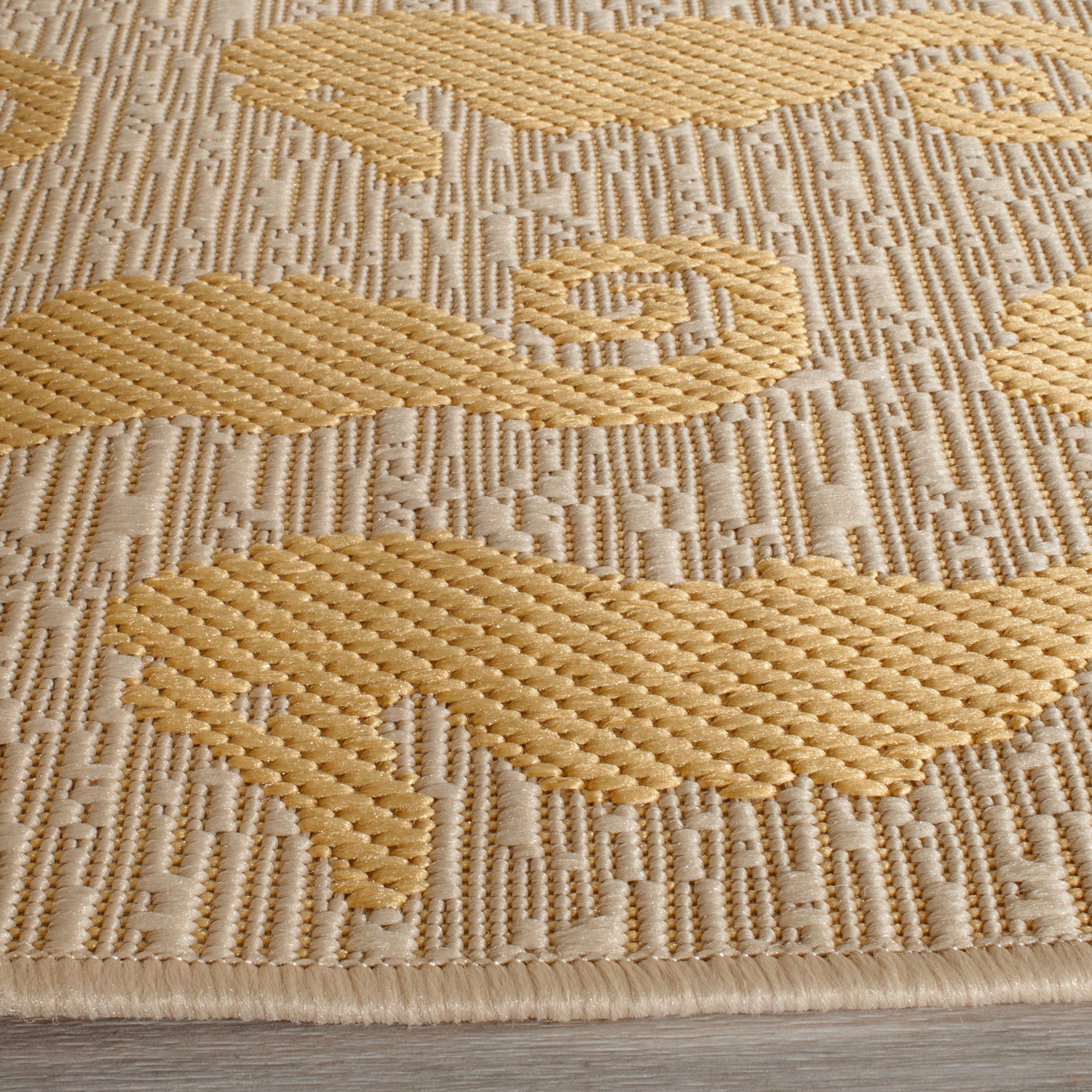 Beige and Yellow Seahorse Indoor/Outdoor Area Rug