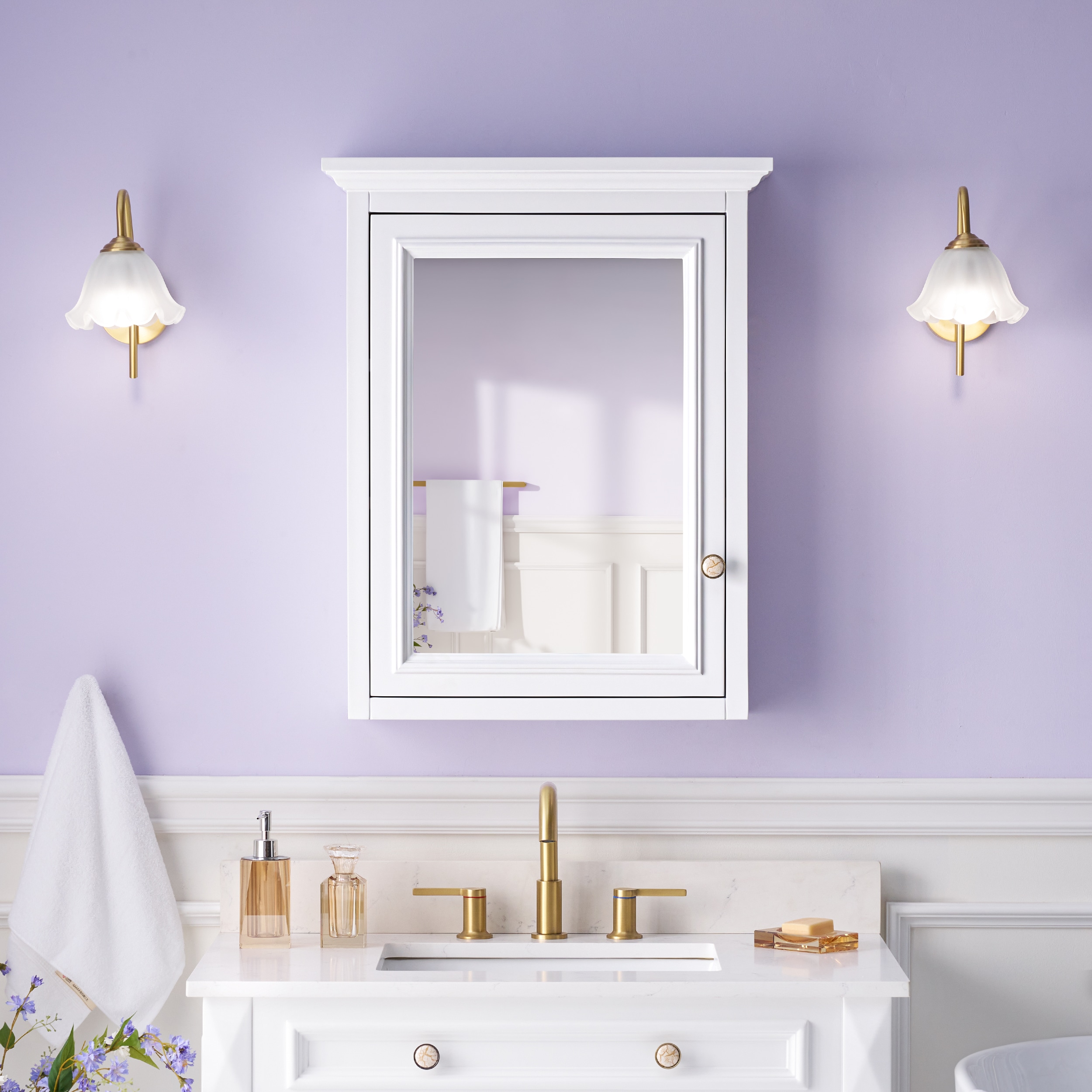 WELLFOR GRACE Solid Wood 24-in x 30-in Surface Mount White Mirrored Soft Close Medicine Cabinet