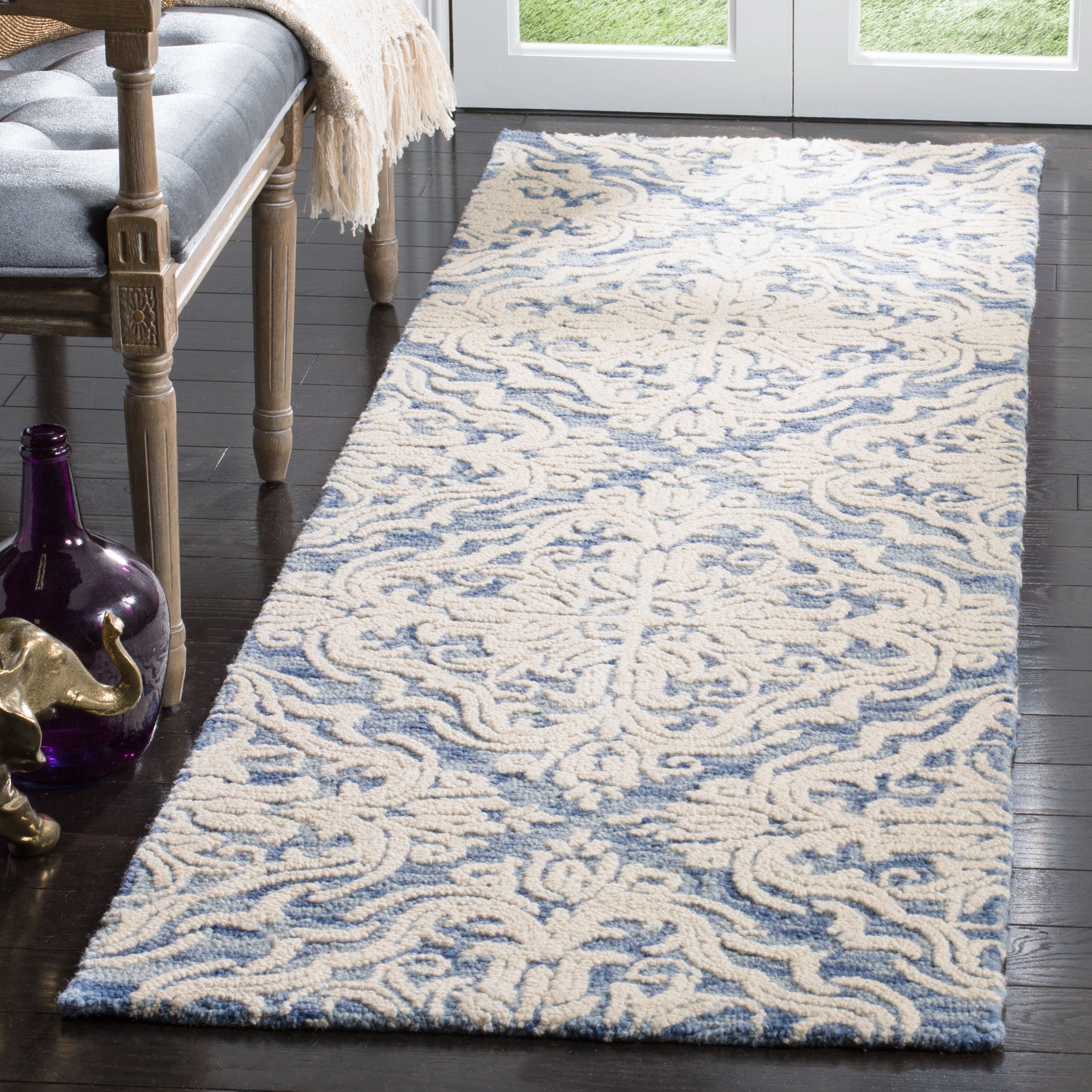Safavieh BLM103M-28 Blossom Letty 2 x 8 (ft) Tufted Wool Blue/Ivory Rectangular Indoor Floral/Botanical Bohemian/Eclectic Runner rug