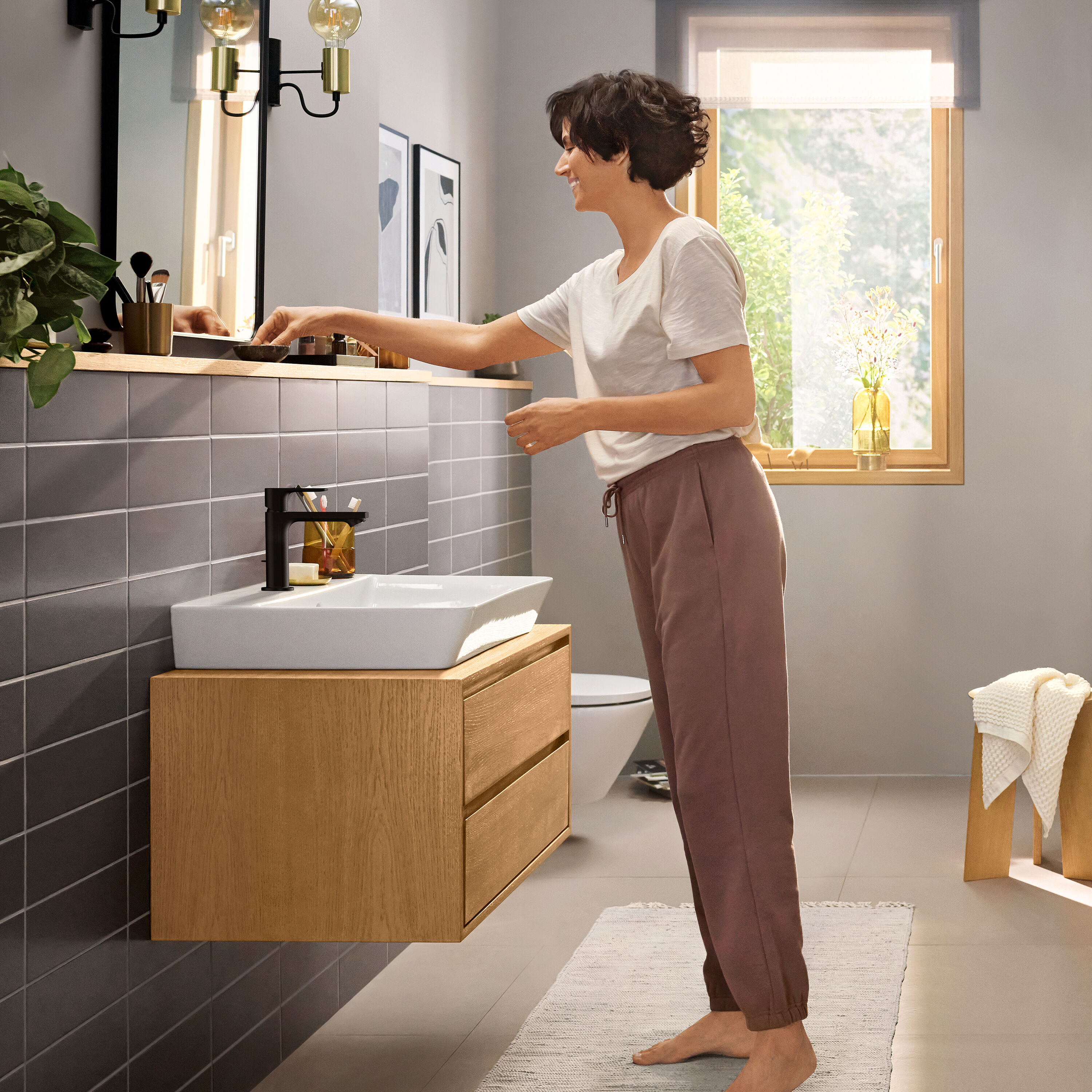 Hansgrohe 72557671 Lavatory-Faucets - View #2