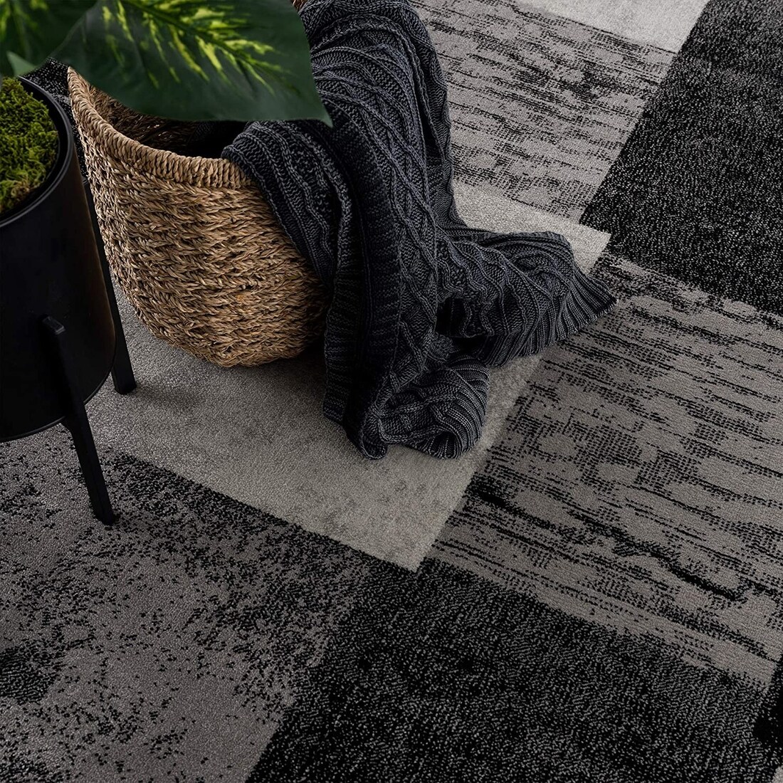HomeRoots 4000393803 rugs - View #8