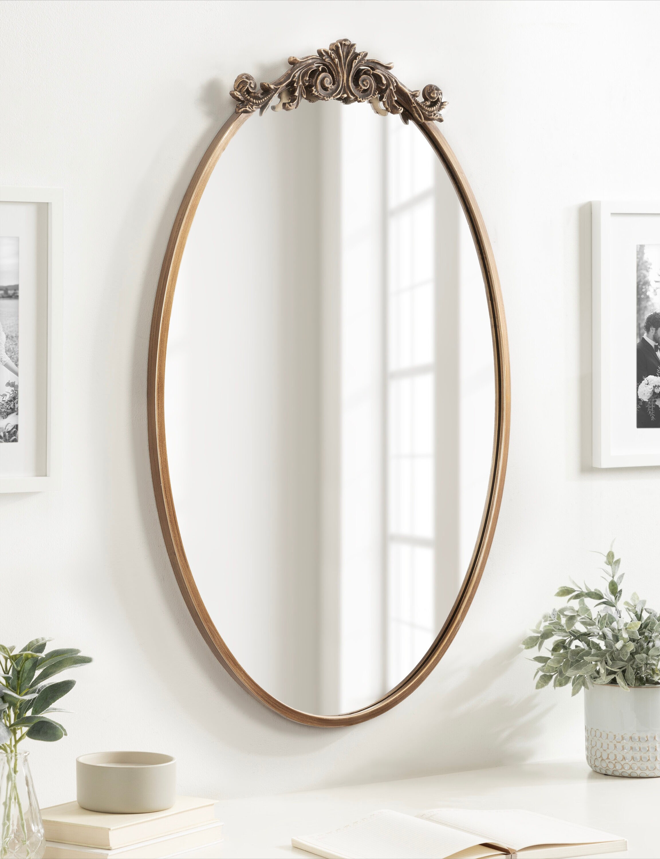 Antique Gold Oval Baroque Vanity Wall Mirror with Ornate Crown