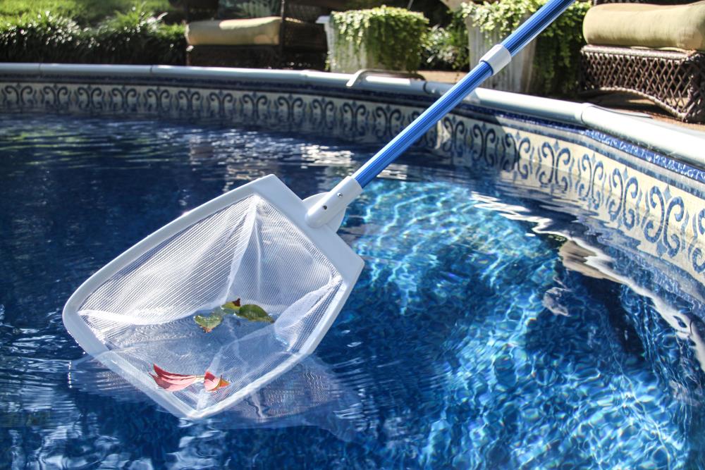 Aqua EZ Nylon Pole Included Pool Skimmer Deep Net in the Pool Skimmers