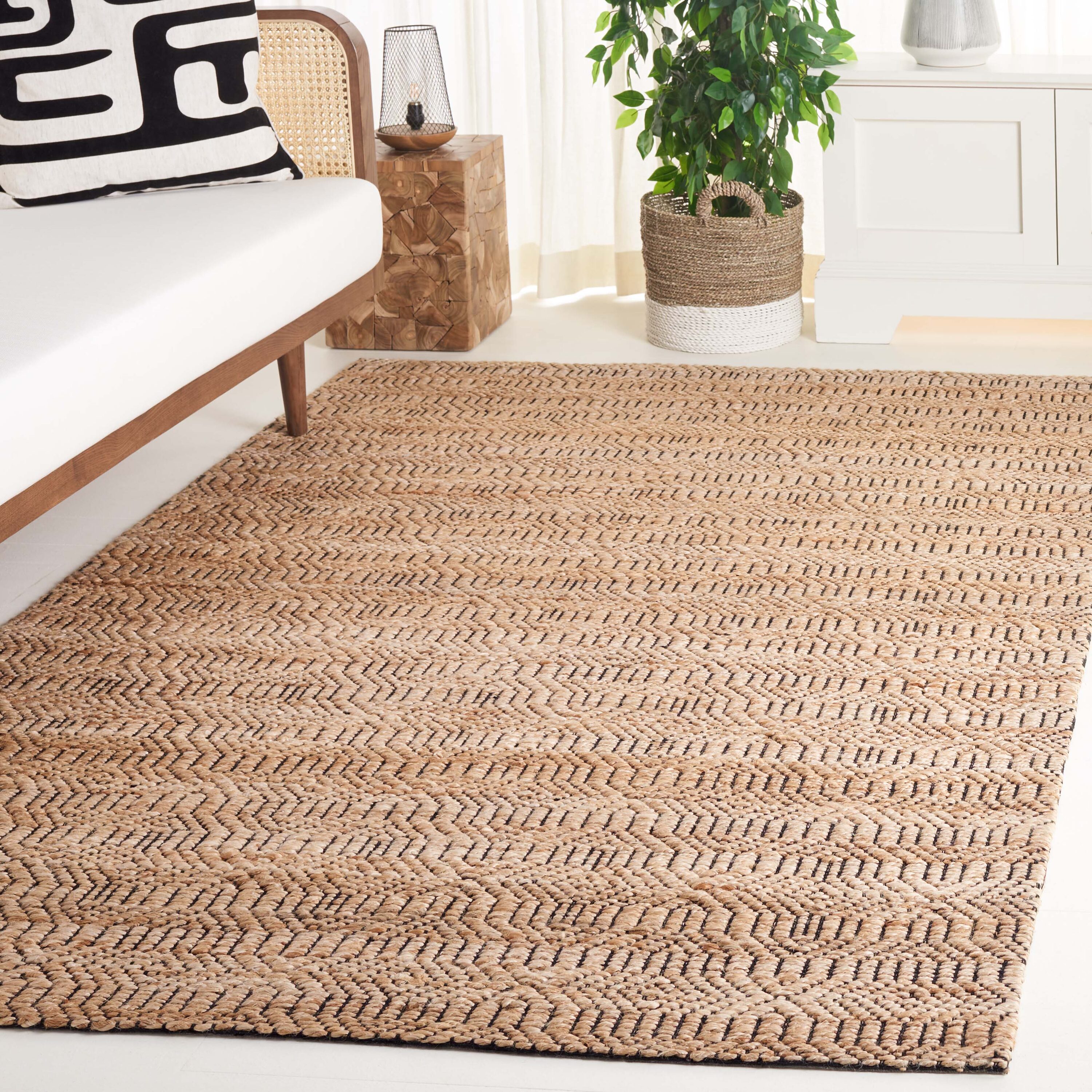  Natural Fiber 659 Natural/Black Contemporary 5ft x 8ft Medium Rectangle Rug