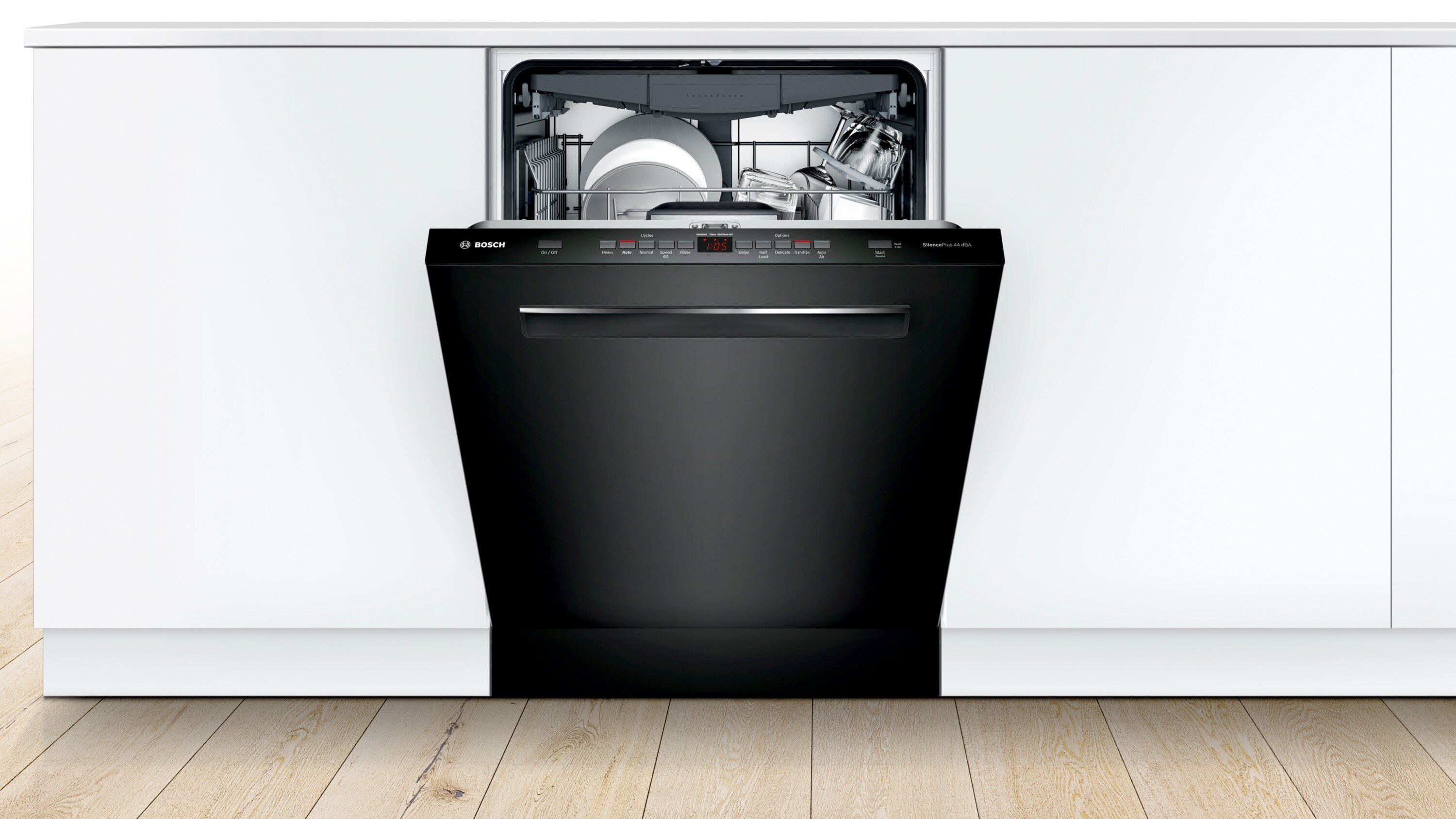 Bosch 500 Series Top Control 24 in Built In Dishwasher With Third