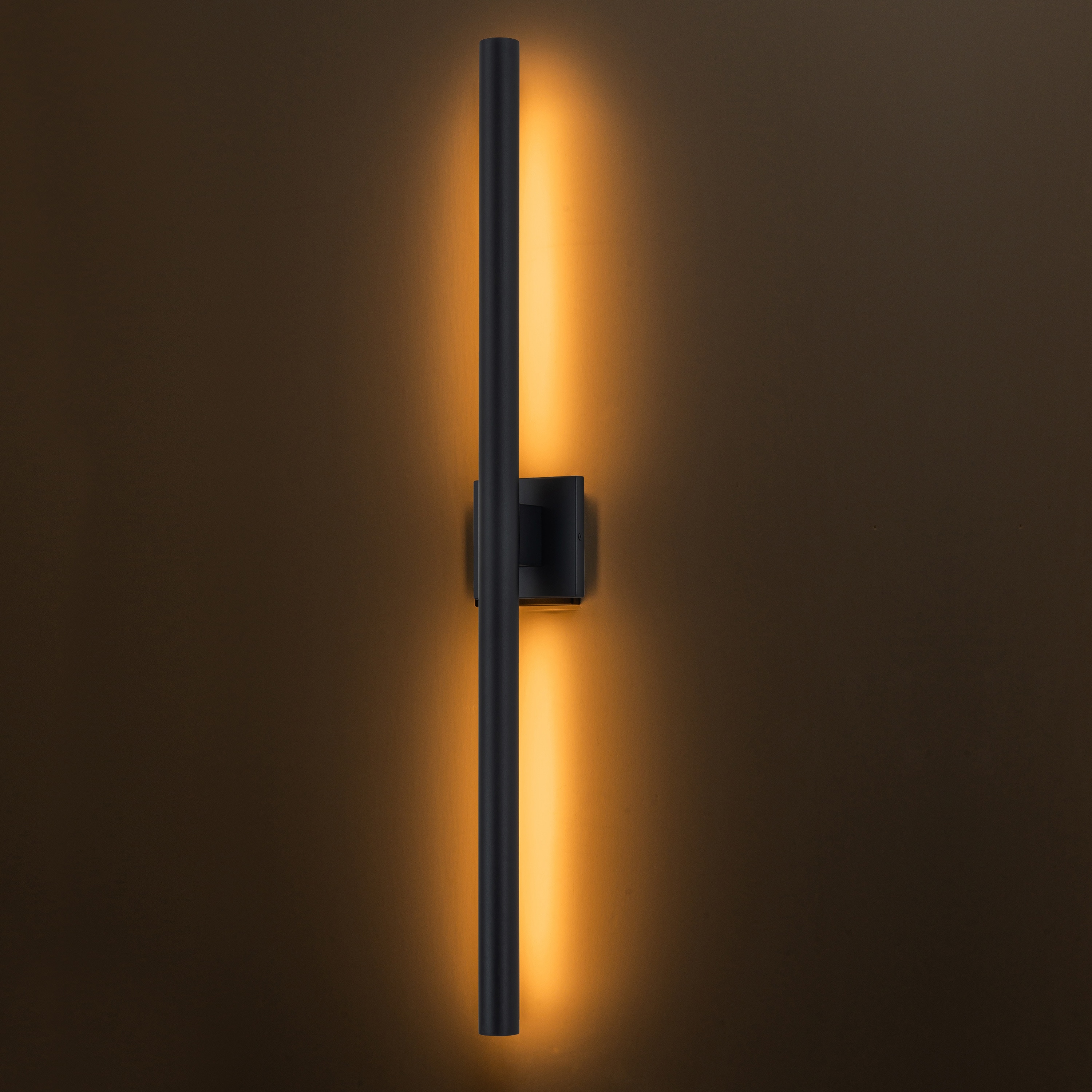 C Cattleya LLA2479-LW 38-in H Matte Black Hardwired Integrated LED Outdoor Wall Light