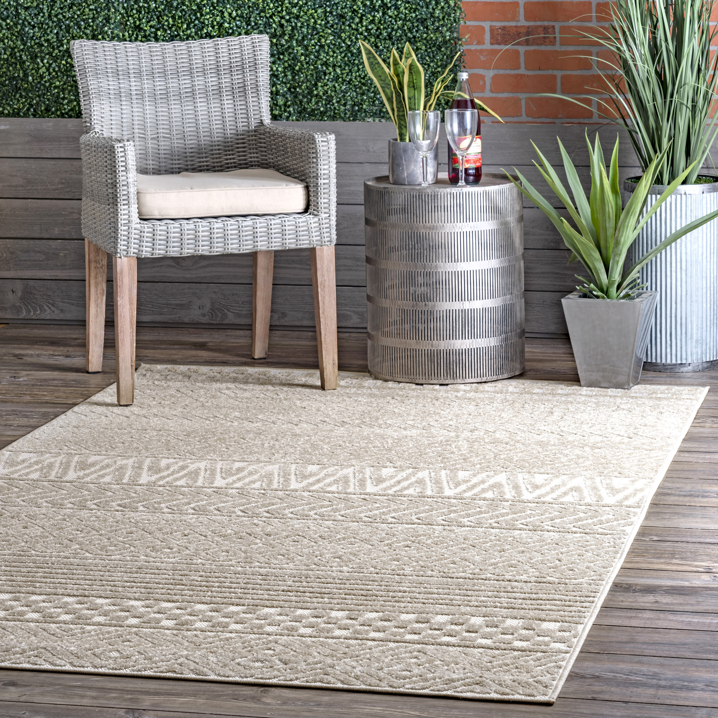 nuLOOM BDSZ05B-508 Kamryn 5 x 8 (ft) Loomed Polypropylene Beige Rectangular Indoor/Outdoor Area rug
