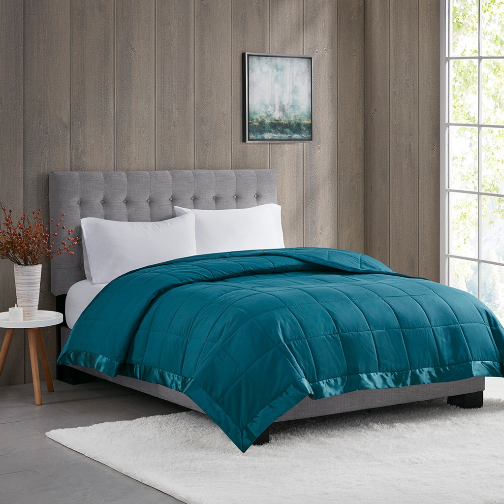 LUXEYARD Lightweight Down Alternative Blanket with Satin Trim Teal King