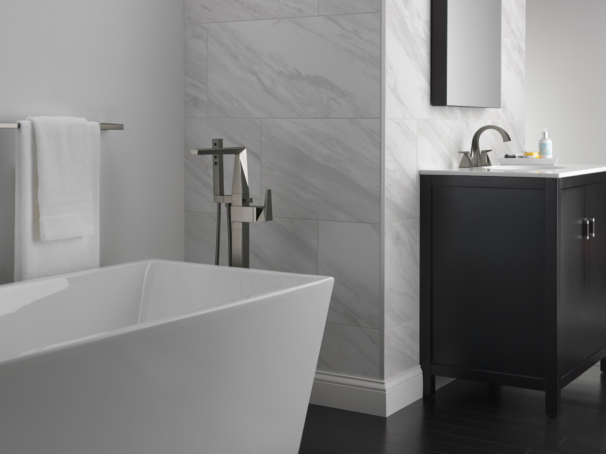 Delta 35546-KS-PR-MPU-DST Lavatory-Faucets - View #10