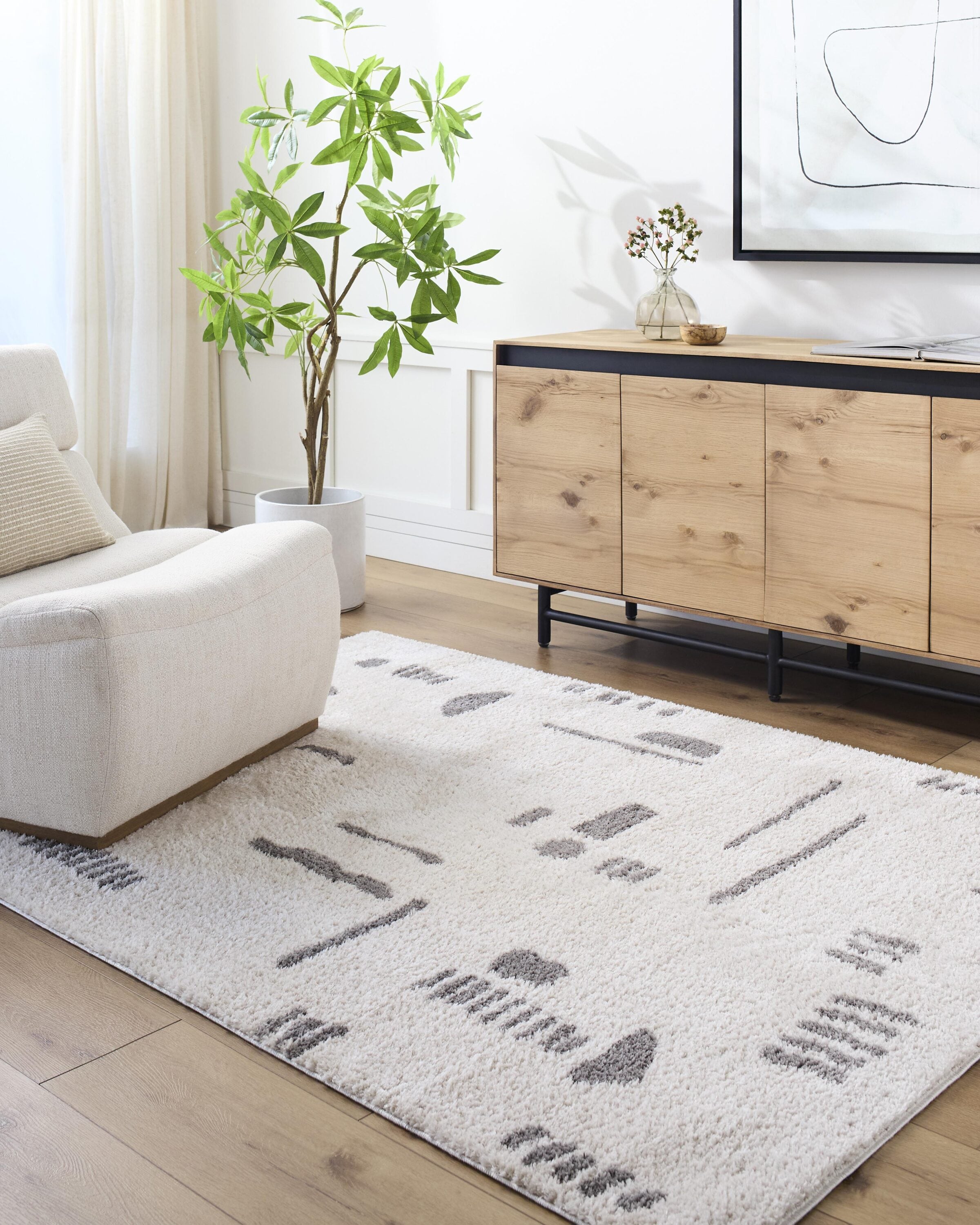Livabliss FSG2303-71010 Fossay Shag 7 x 10 (ft) Flatweave Polyester Light Beige/ Charcoal Rectangular Indoor Mid-Century Modern Machine washable Area rug