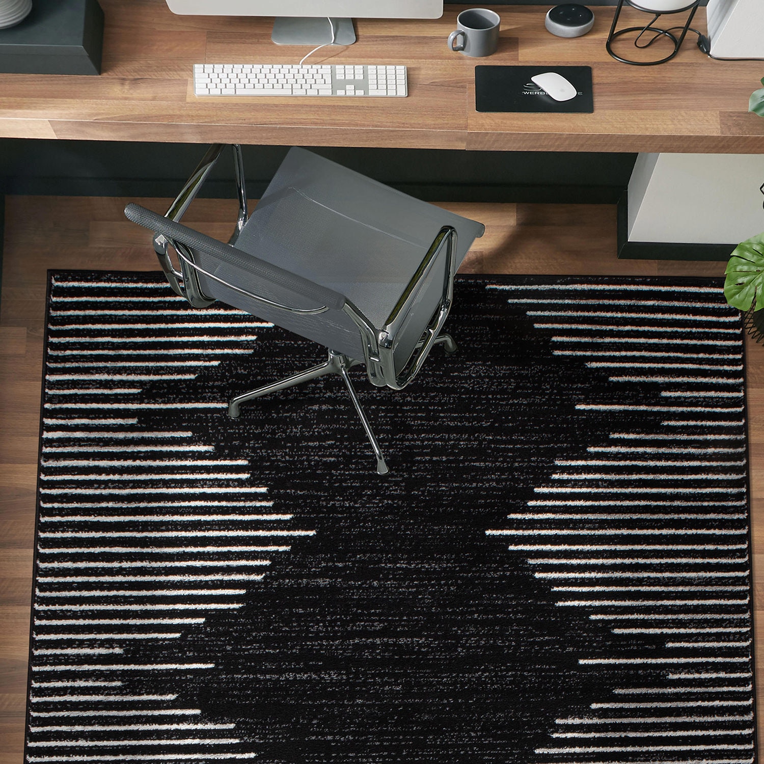 World Rug Gallery 385BLACK8X10 rugs - View #4