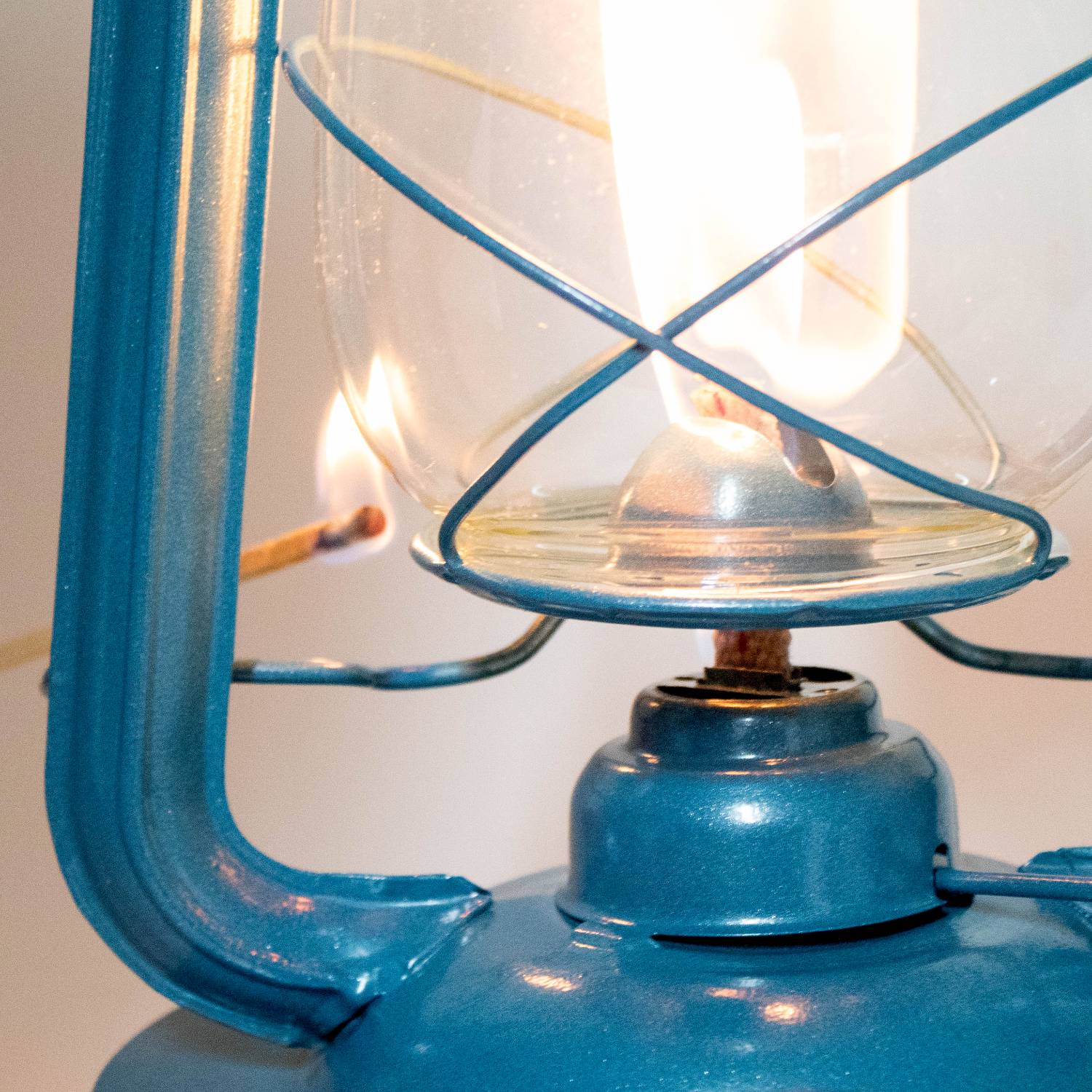 Lehman's Rayo Royal Kerosene Lantern Hurricane Indoor/Outdoor Lamp