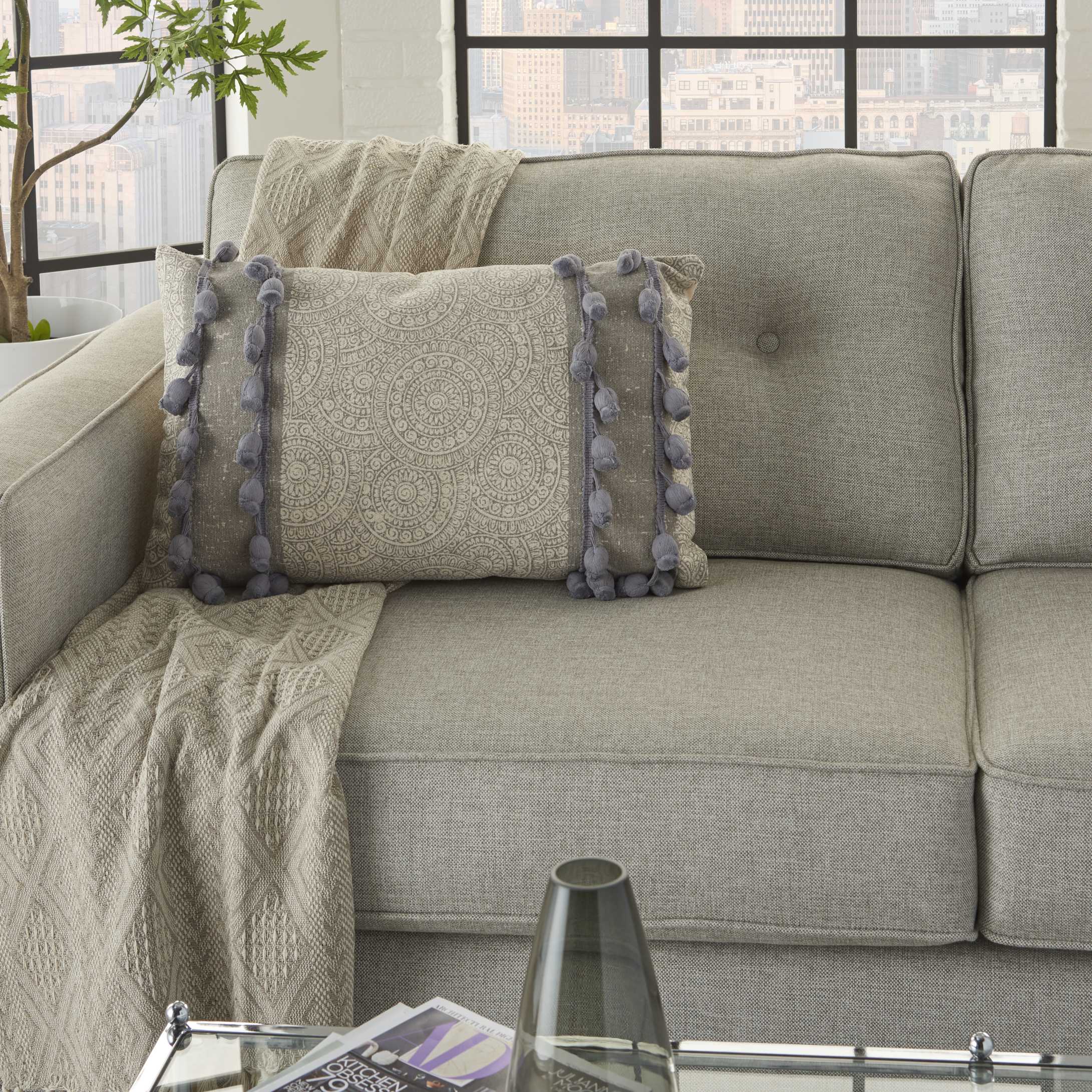 Mina Victory 798019074609 Accent-Pillows - View #3