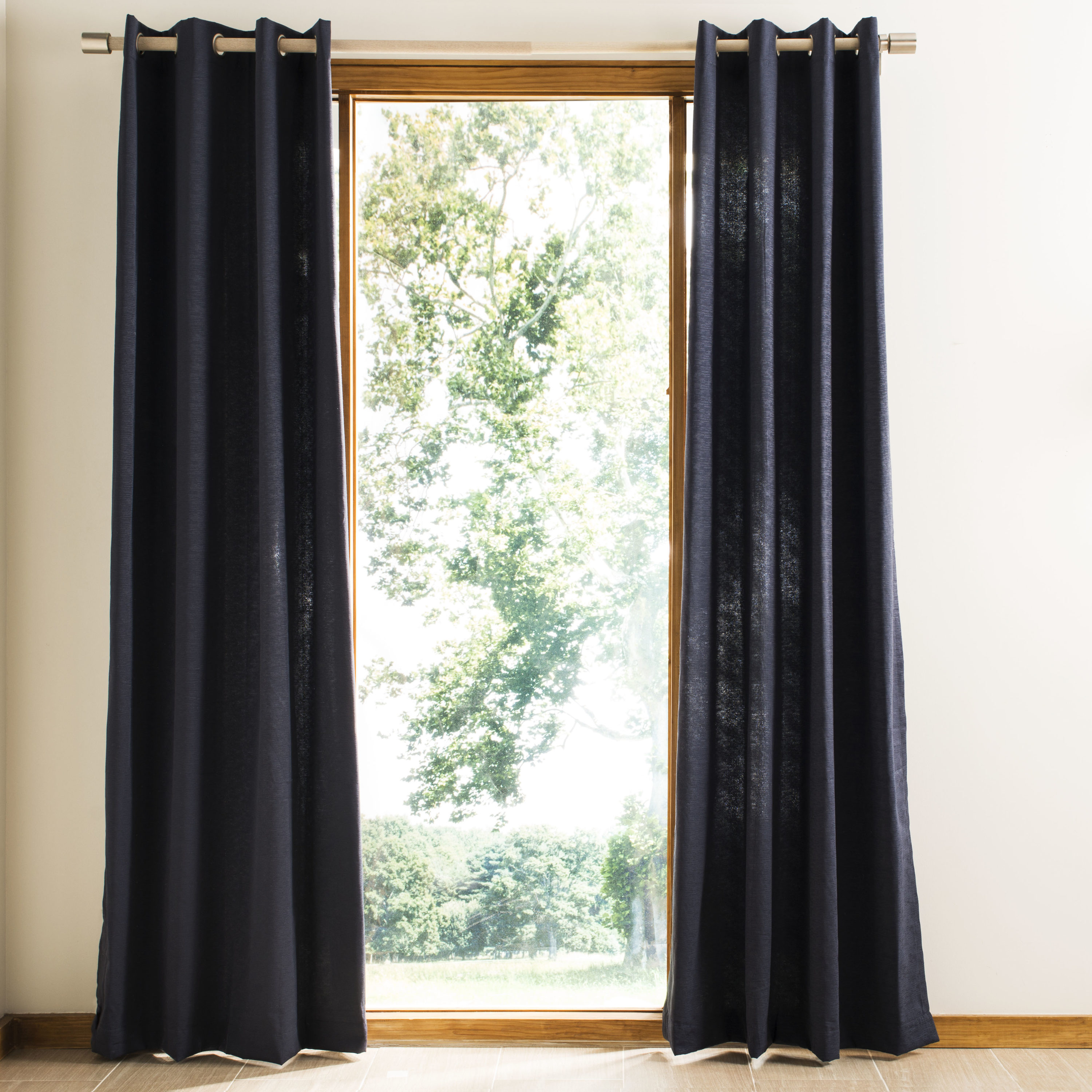Safavieh WDT1000A-5284 84-in Navy Room Darkening Grommet Single Curtain Panel