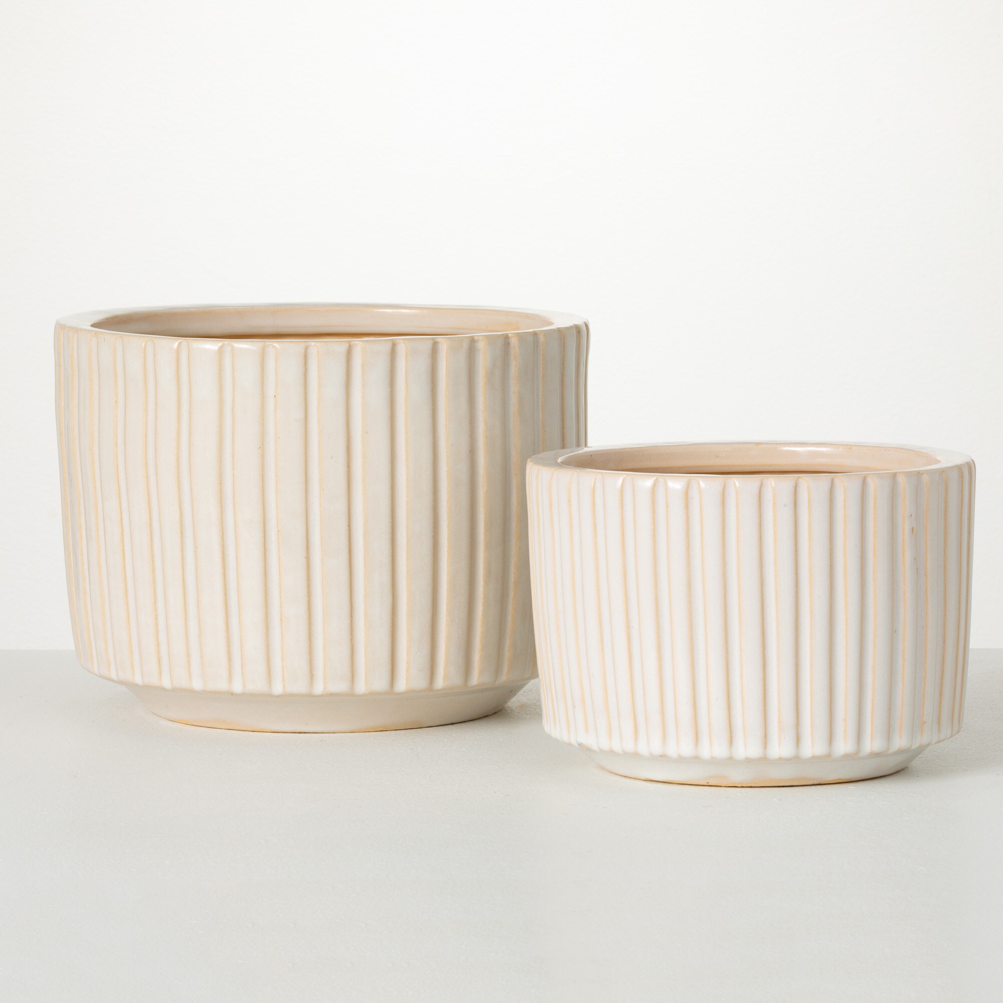Sullivans CM3076 2-Pack Round 11.75-in W x 8.5-in H White Ceramic Indoor Planter