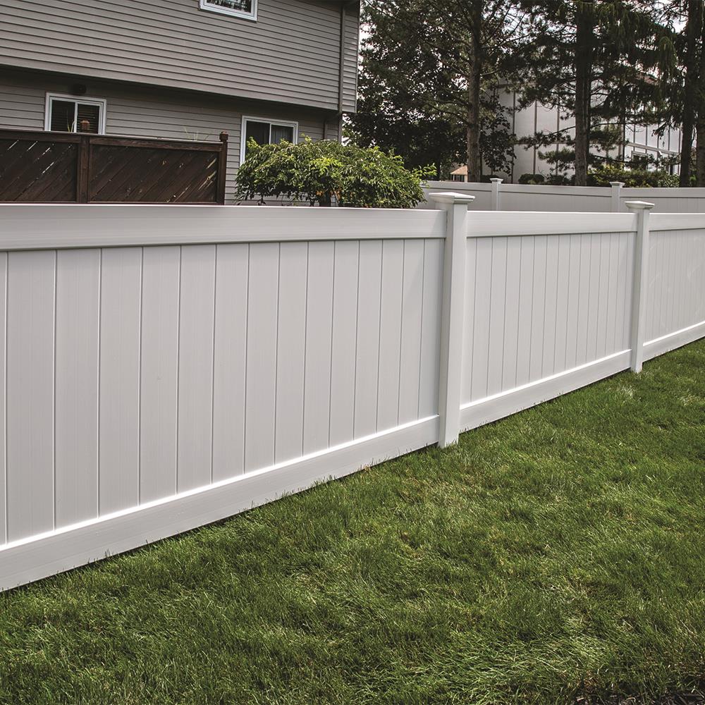 Freedom Bolton 4-ft H x 8-ft W White Privacy Vinyl Flat-top at Lowes.com