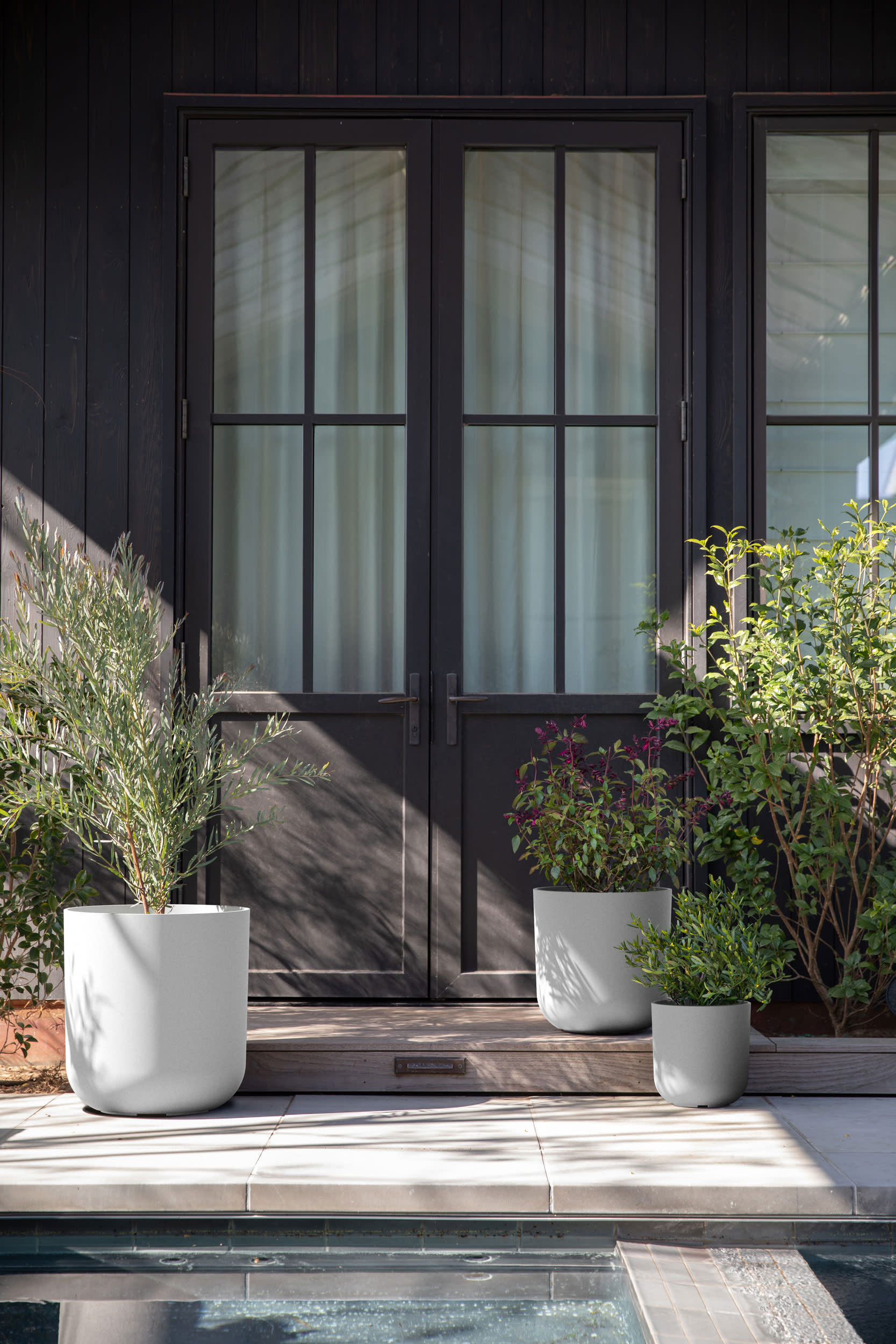 Veradek KNV-BUN-W Planter-Window-Box - View #3