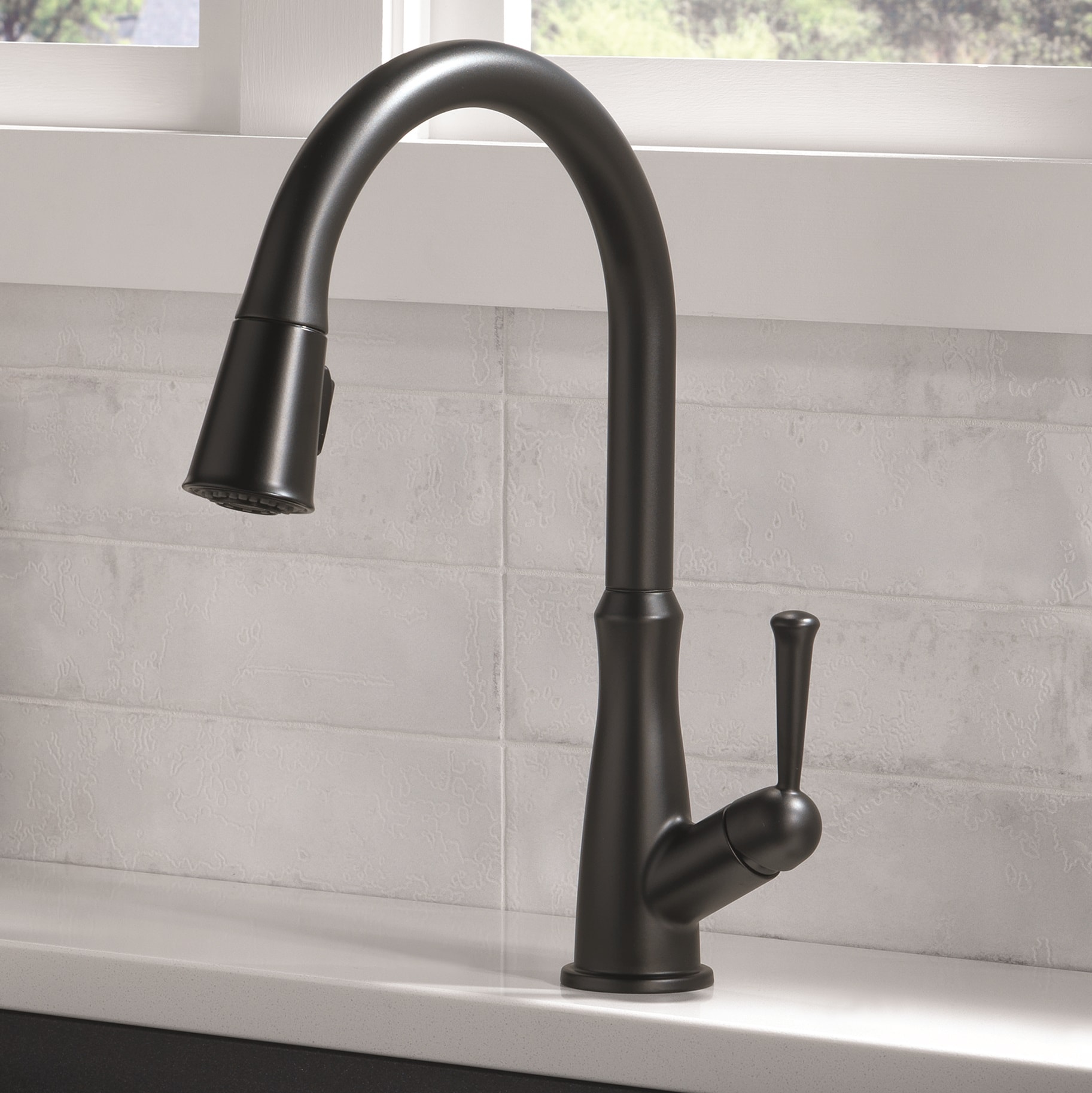 Delta Faucet deals Antoni Black Kitchen Faucet with Pull Down Sprayer #490