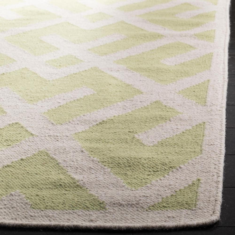 Safavieh DHU552A-210 rugs - View #3