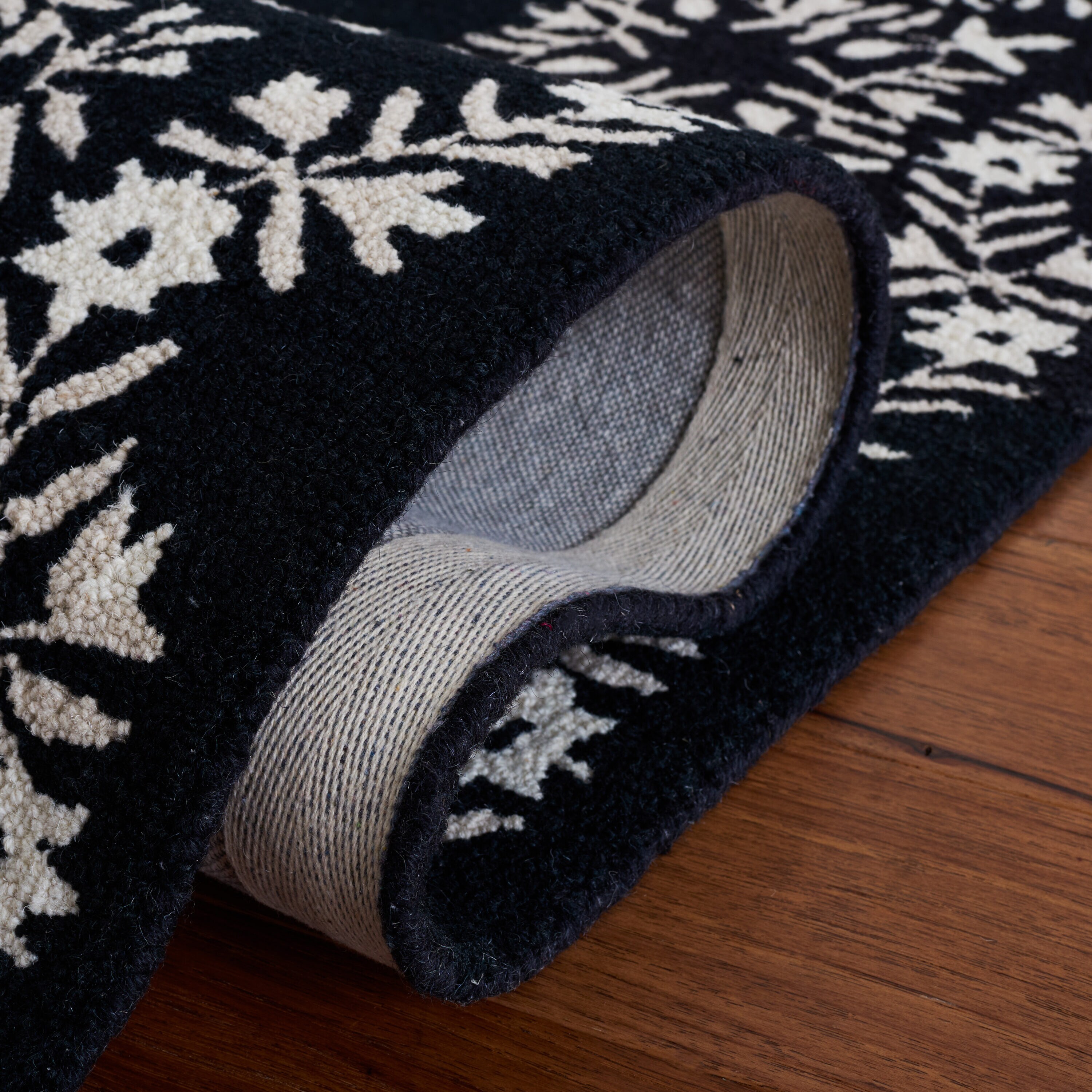 Safavieh EM826Z-29 rugs - View #7