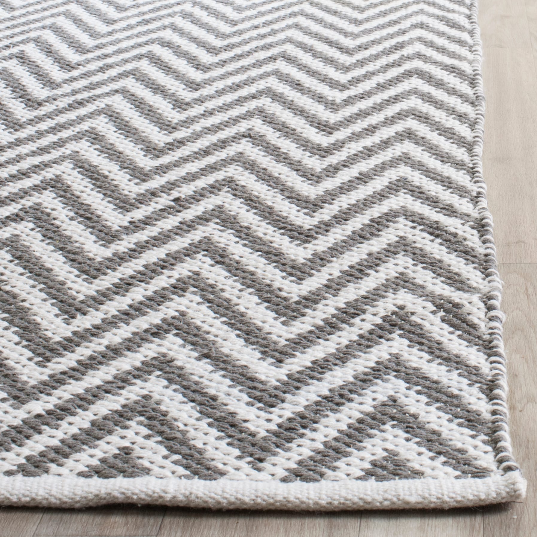 Safavieh MTK812A-27 rugs - View #3