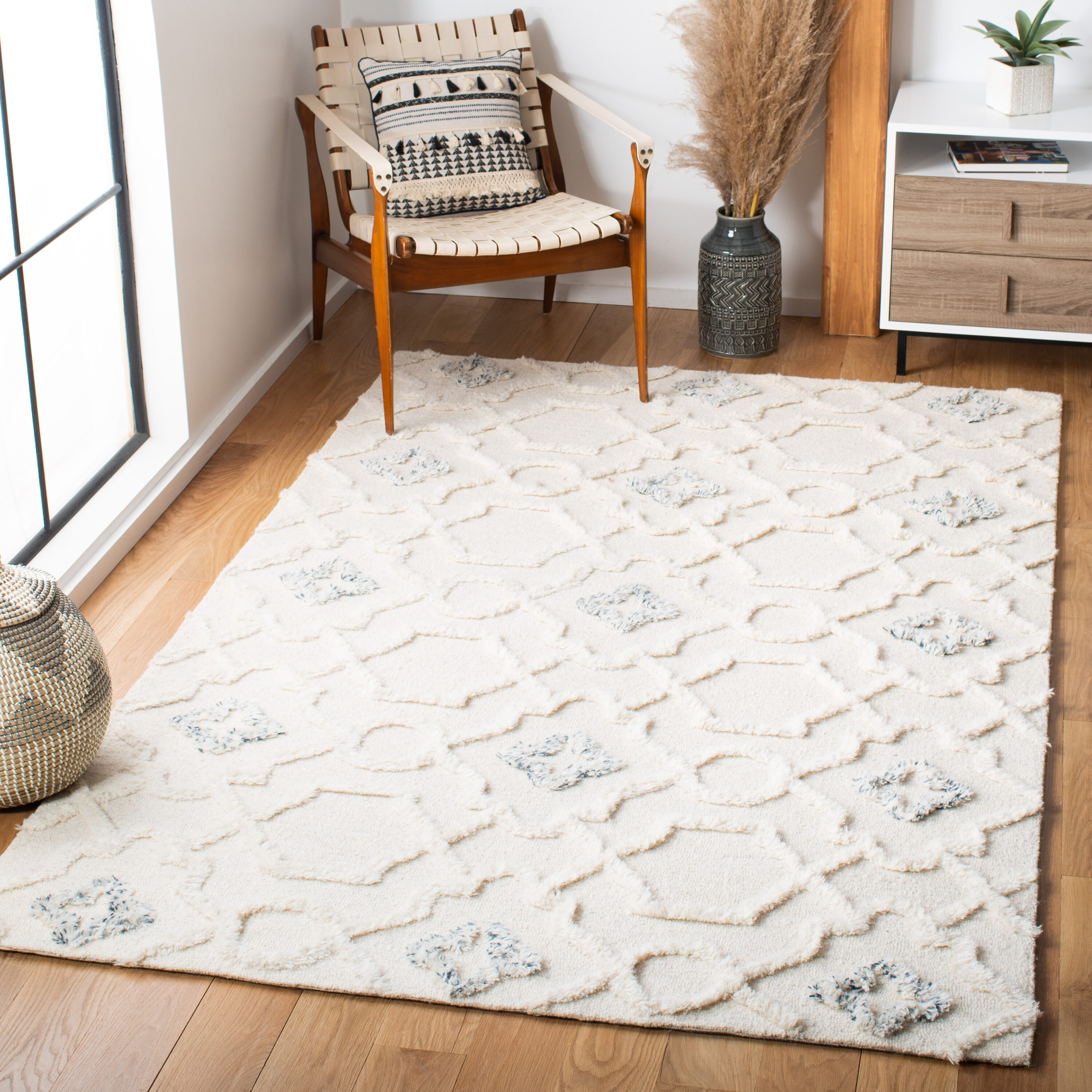  Casablanca 375 Ivory Contemporary 5ft x 8ft Medium Rectangle Rug