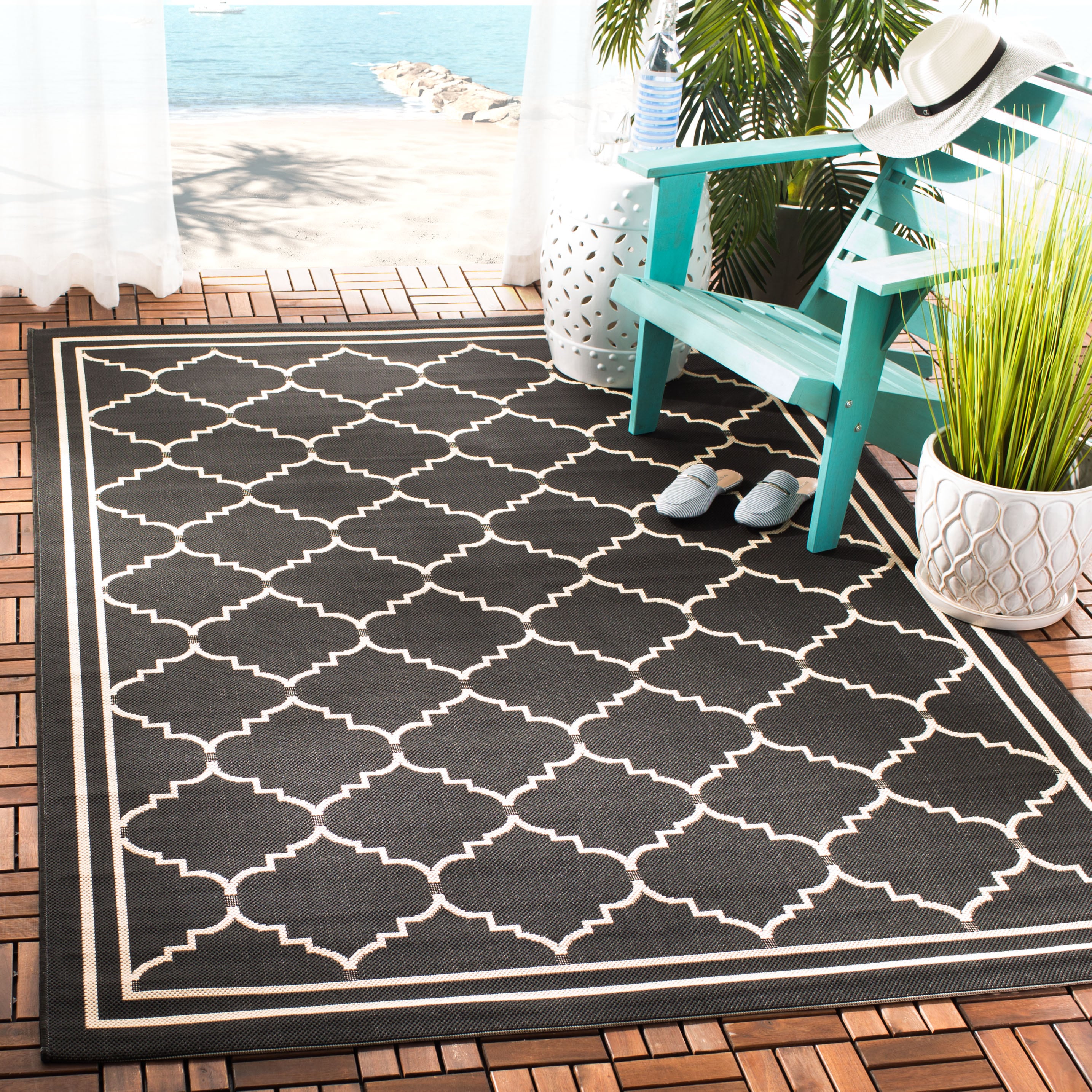 Safavieh CY6889-26-4 Courtyard Tarn 4 x 6 (ft) Loomed Polypropylene Black/Creme Rectangular Indoor/Outdoor Trellis Area rug