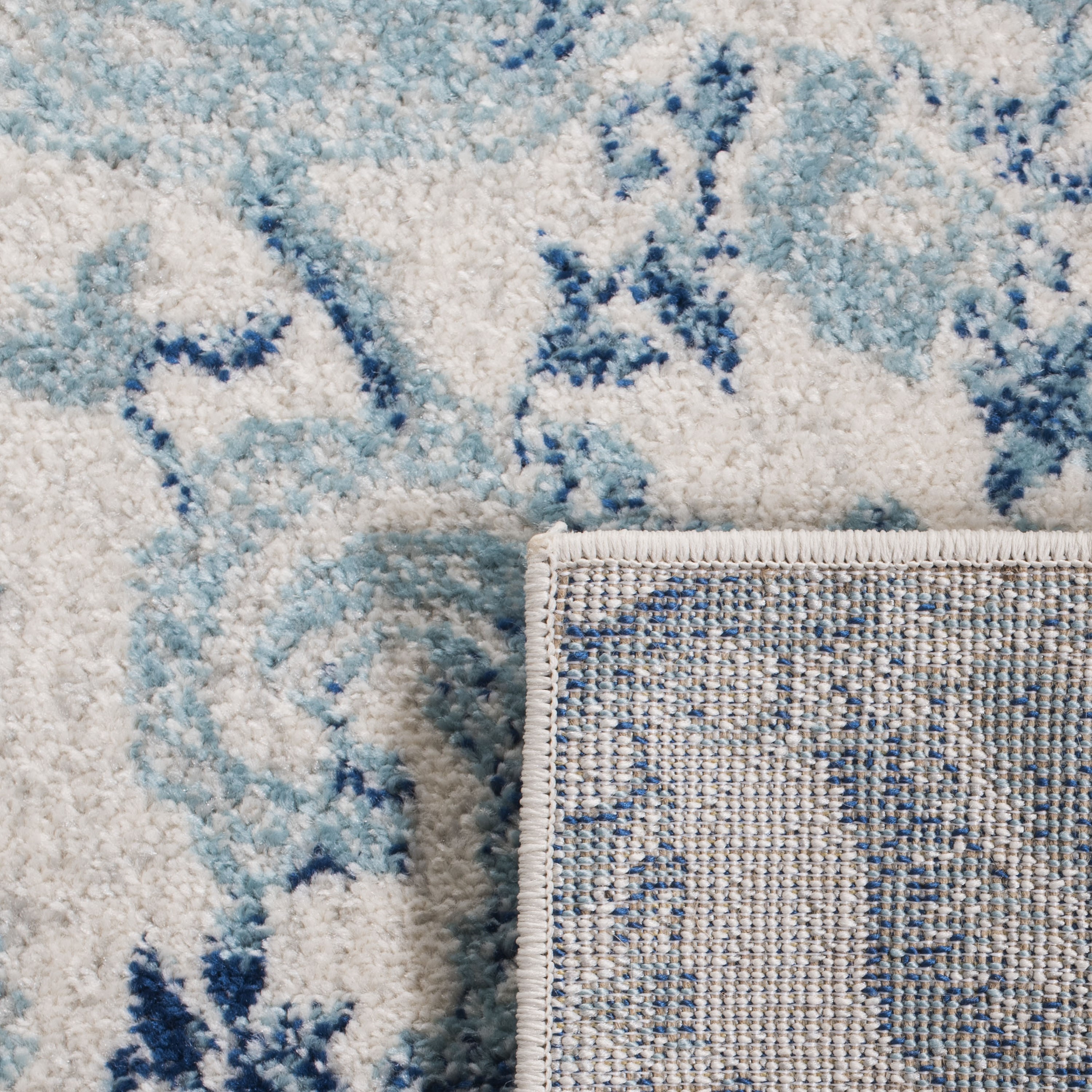 Safavieh MAD600E-214 rugs - View #7