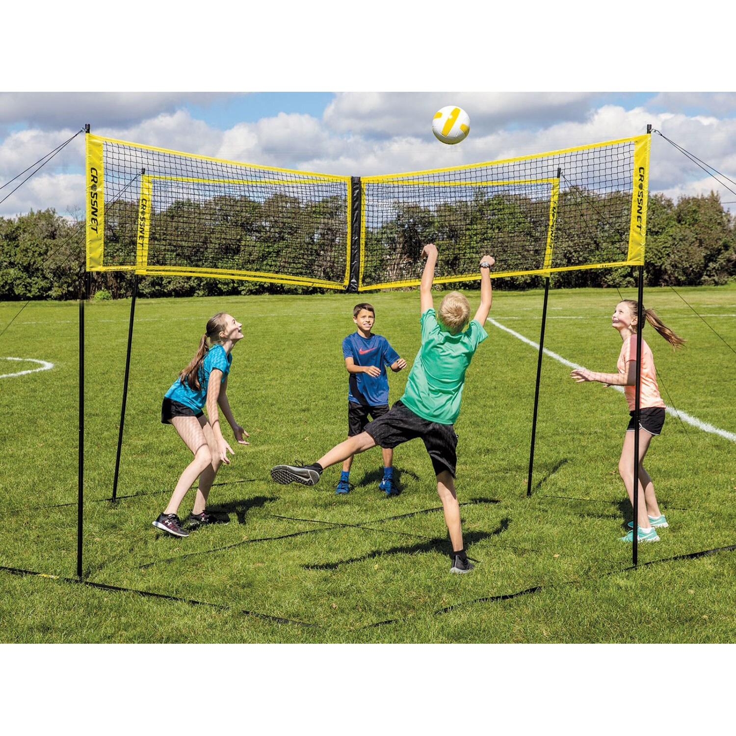 CROSSNET Outdoor Nylon Volleyball with Case in the Party Games