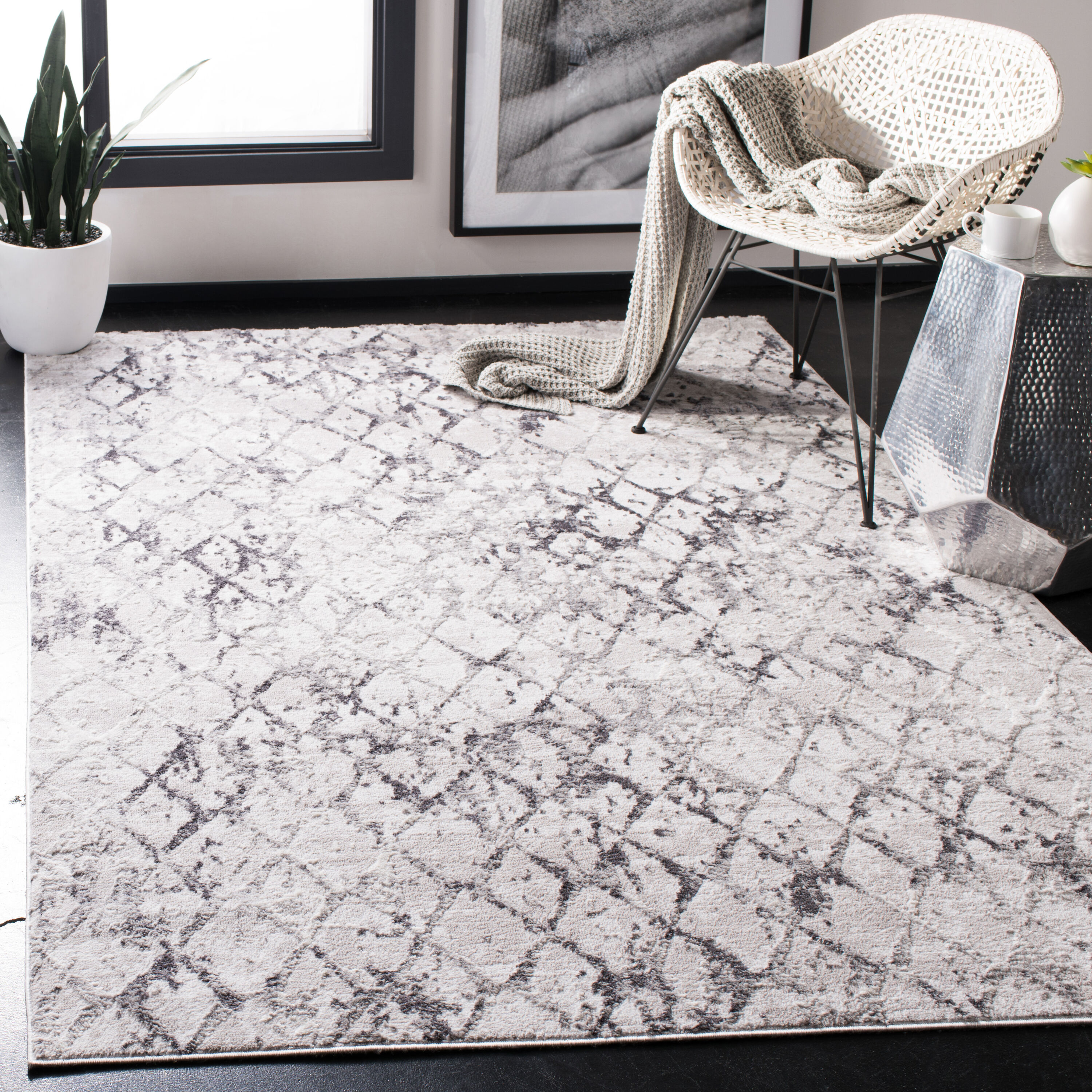 Amelia 783F Grey  Light Grey 5ft-3in x 7ft-6in Medium Rectangle Rug